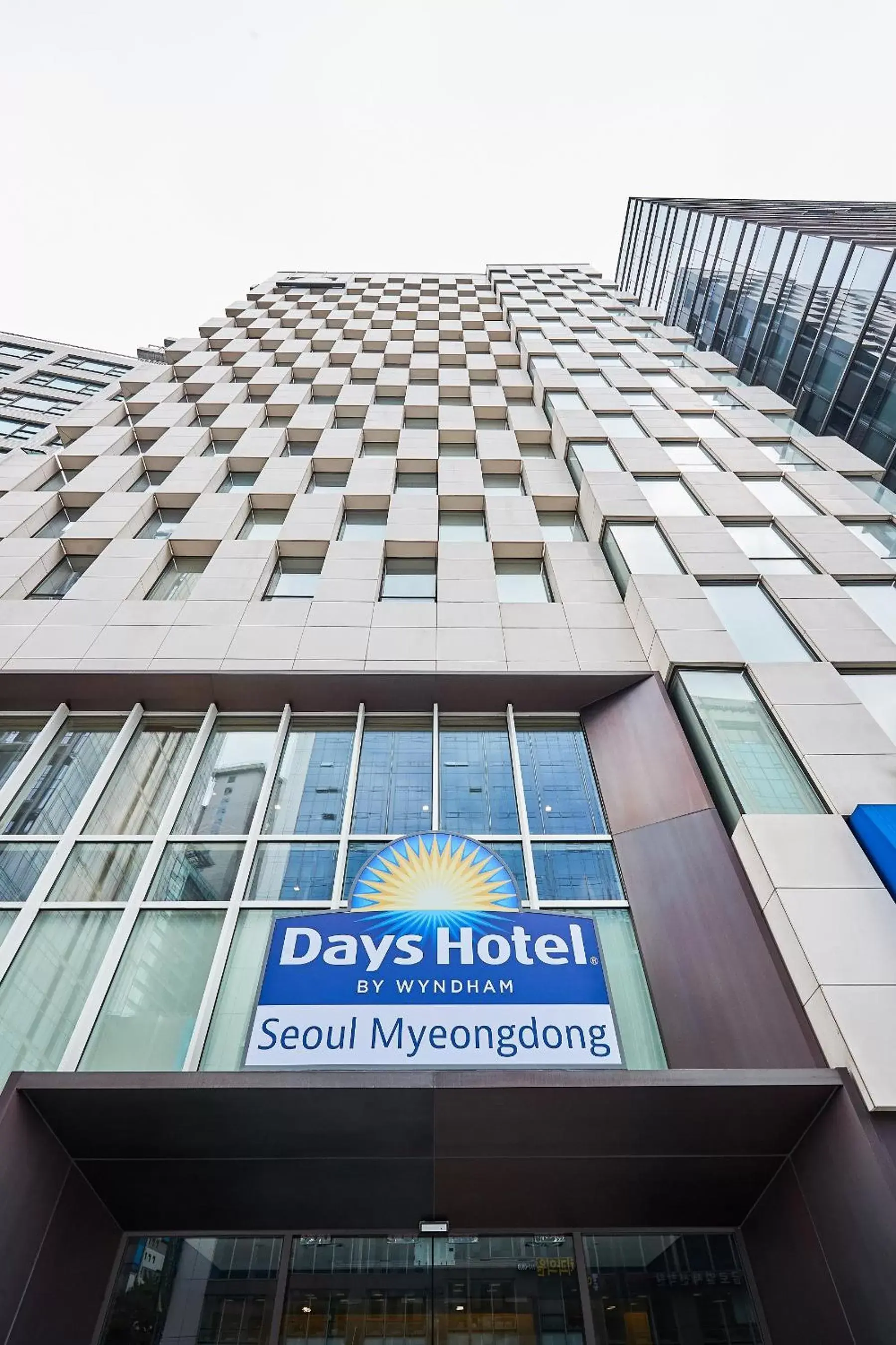 Facade/entrance, Property Building in Days Hotel by Wyndham Seoul Myeongdong