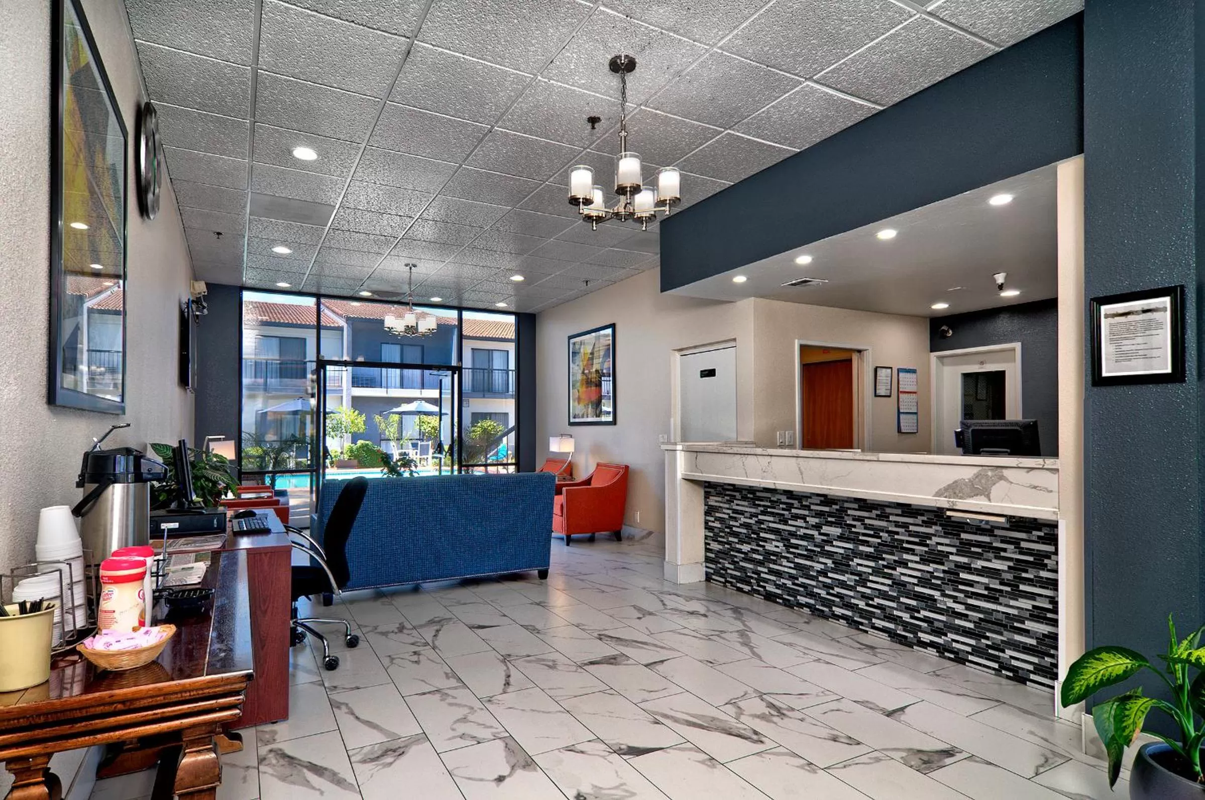 Lobby or reception in Quality Inn & Suites South San Jose - Morgan Hill