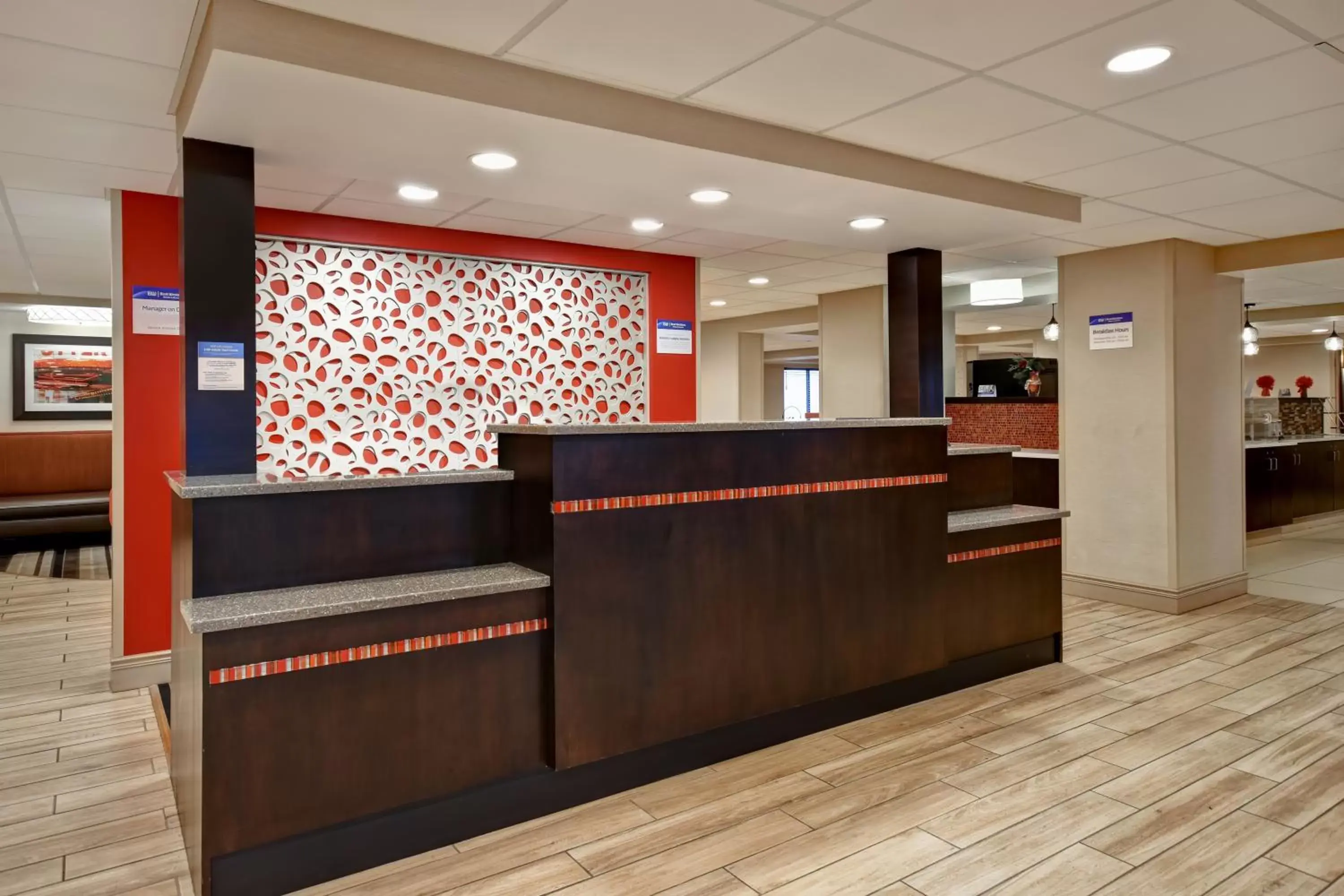 Lobby or reception, Lobby/Reception in Best Western Rochester Marketplace Inn