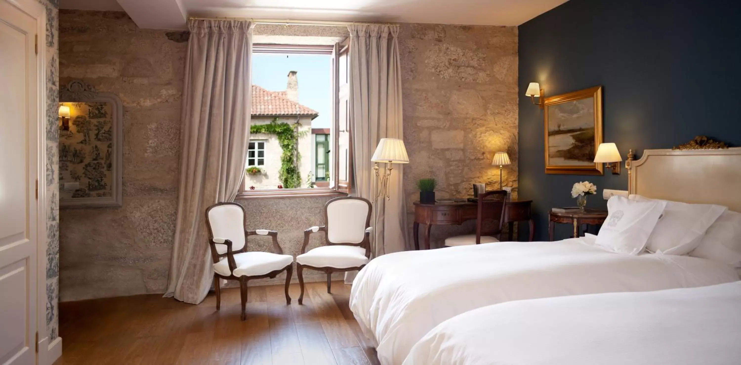Alma con SPA in A Quinta Da Auga Hotel Spa Relais & Chateaux Alma con SPA in A Quinta Da Auga Hotel Spa Relais & Chateaux