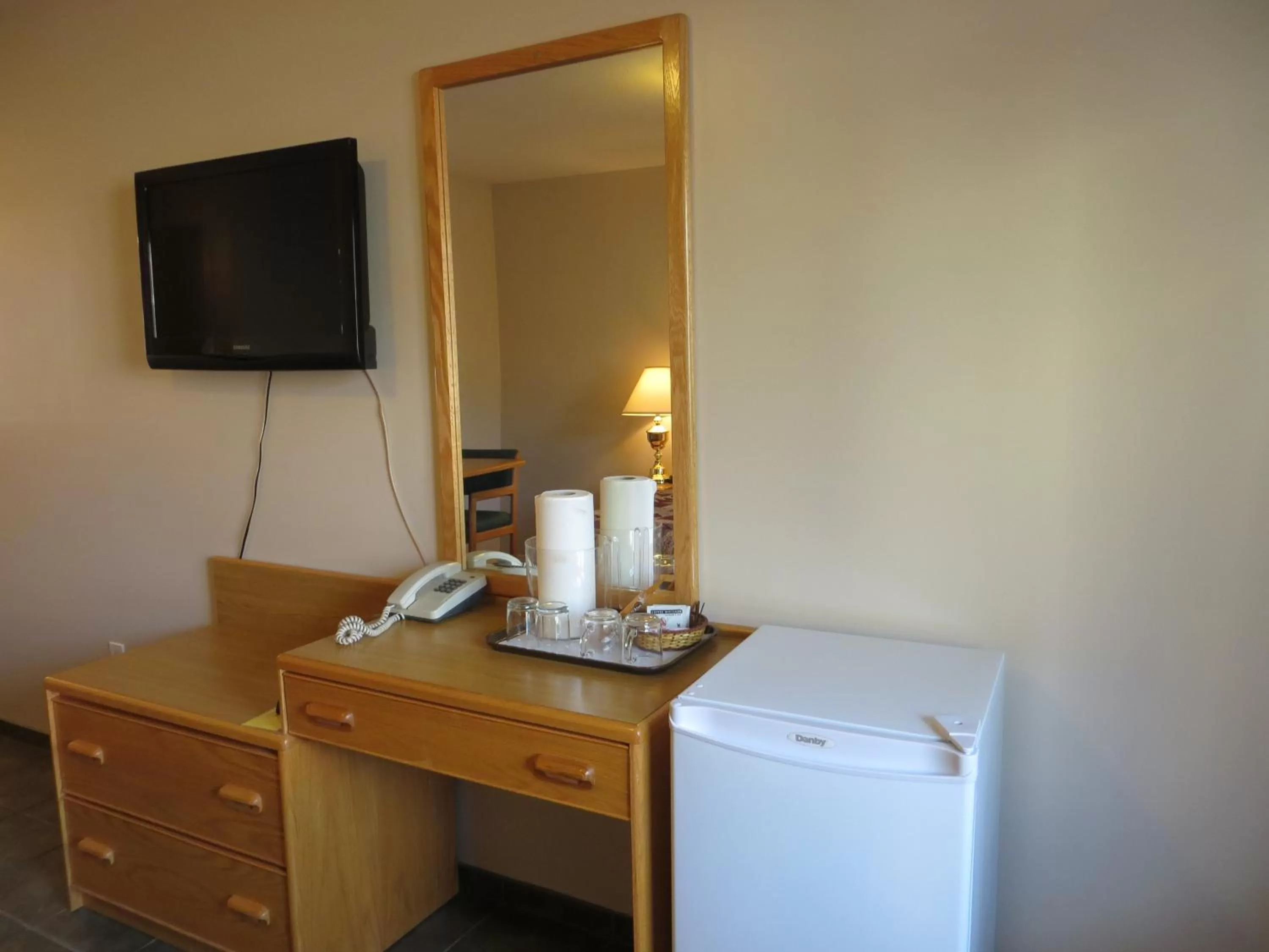 Bedroom in Cactus Tree Inn