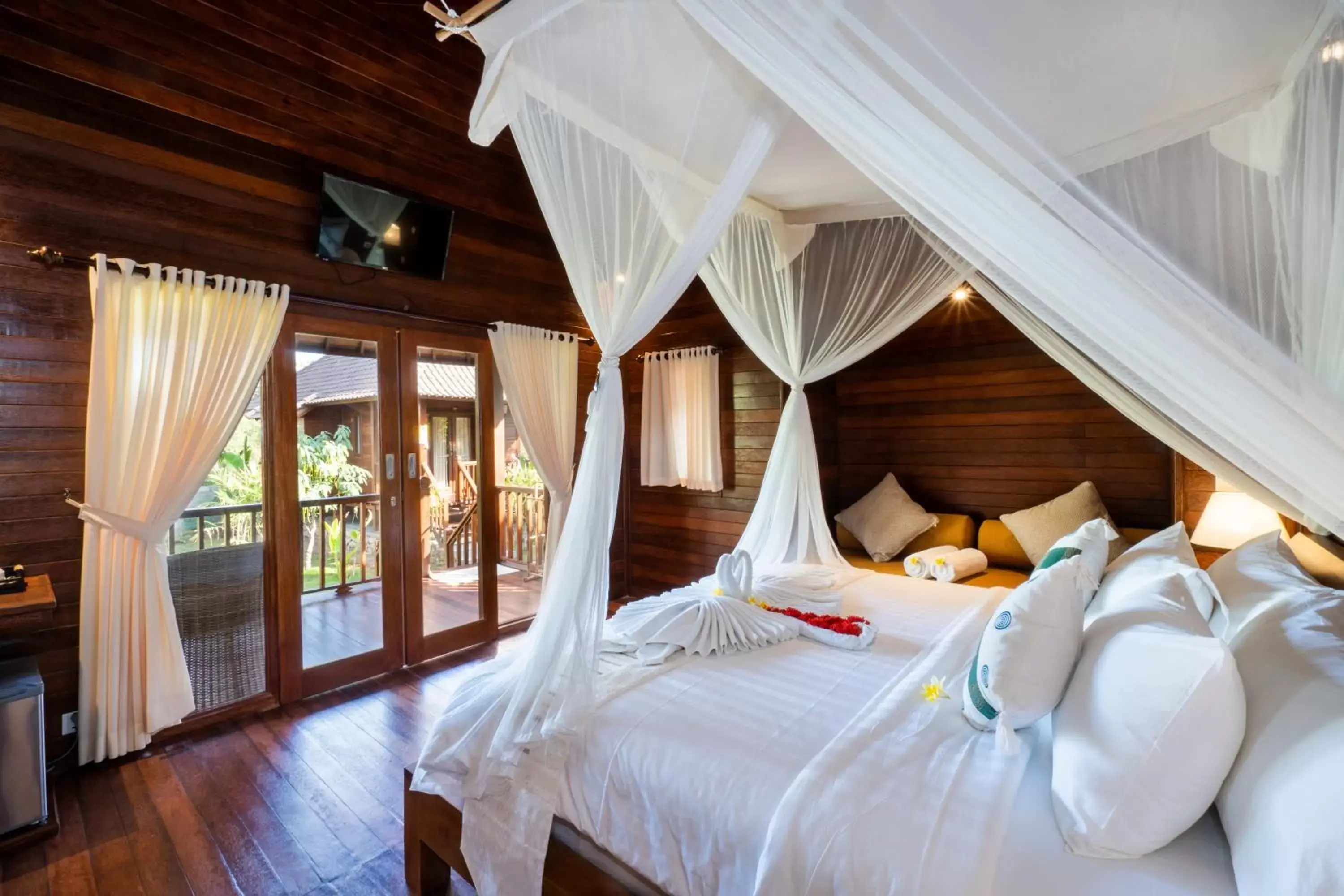 Day, Bed in Royal Retreat Villa's Lembongan