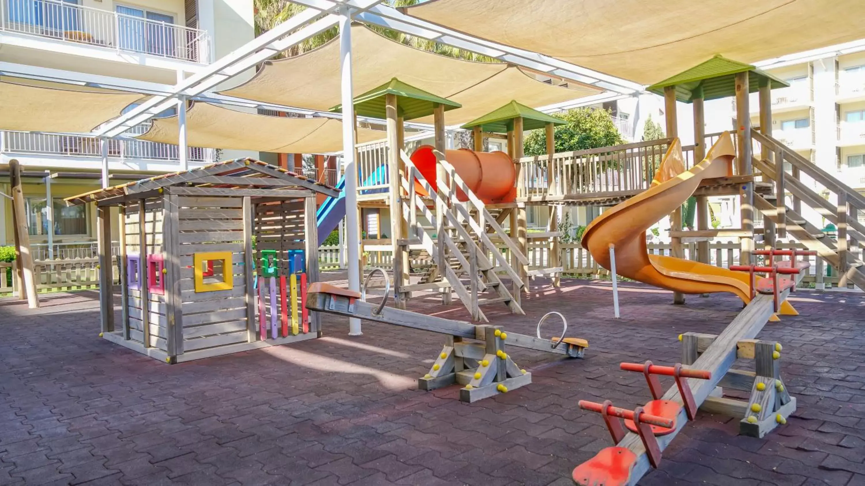 Children play ground in Barut B Suites