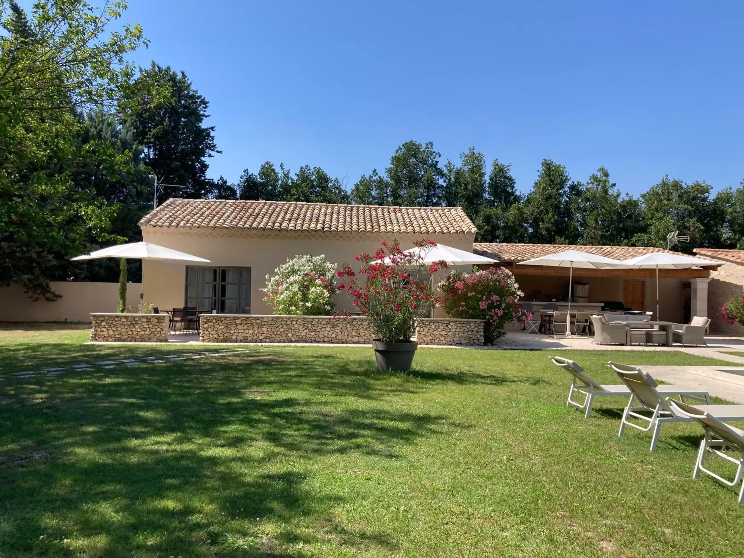 Patio, Property Building in Mas Galinette