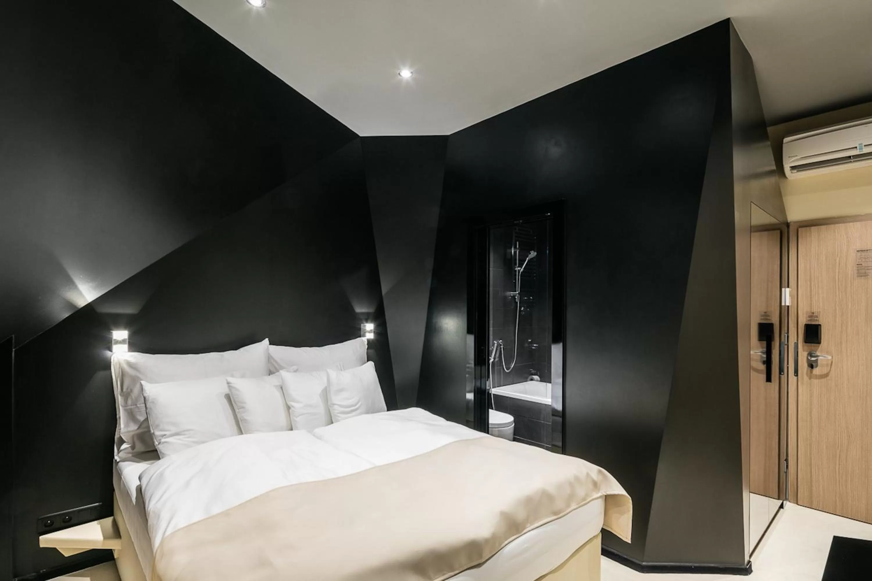 Bed in Pytloun Grand Hotel Imperial