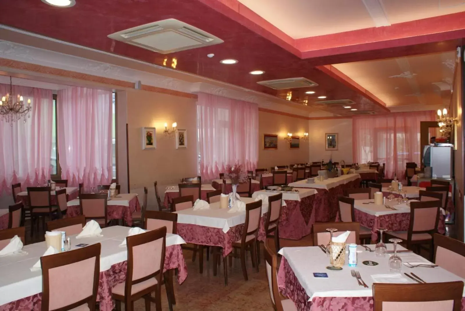 Restaurant/Places to Eat in Villaggio dei Fiori Apart- Hotel 3 Stars - Family Resort