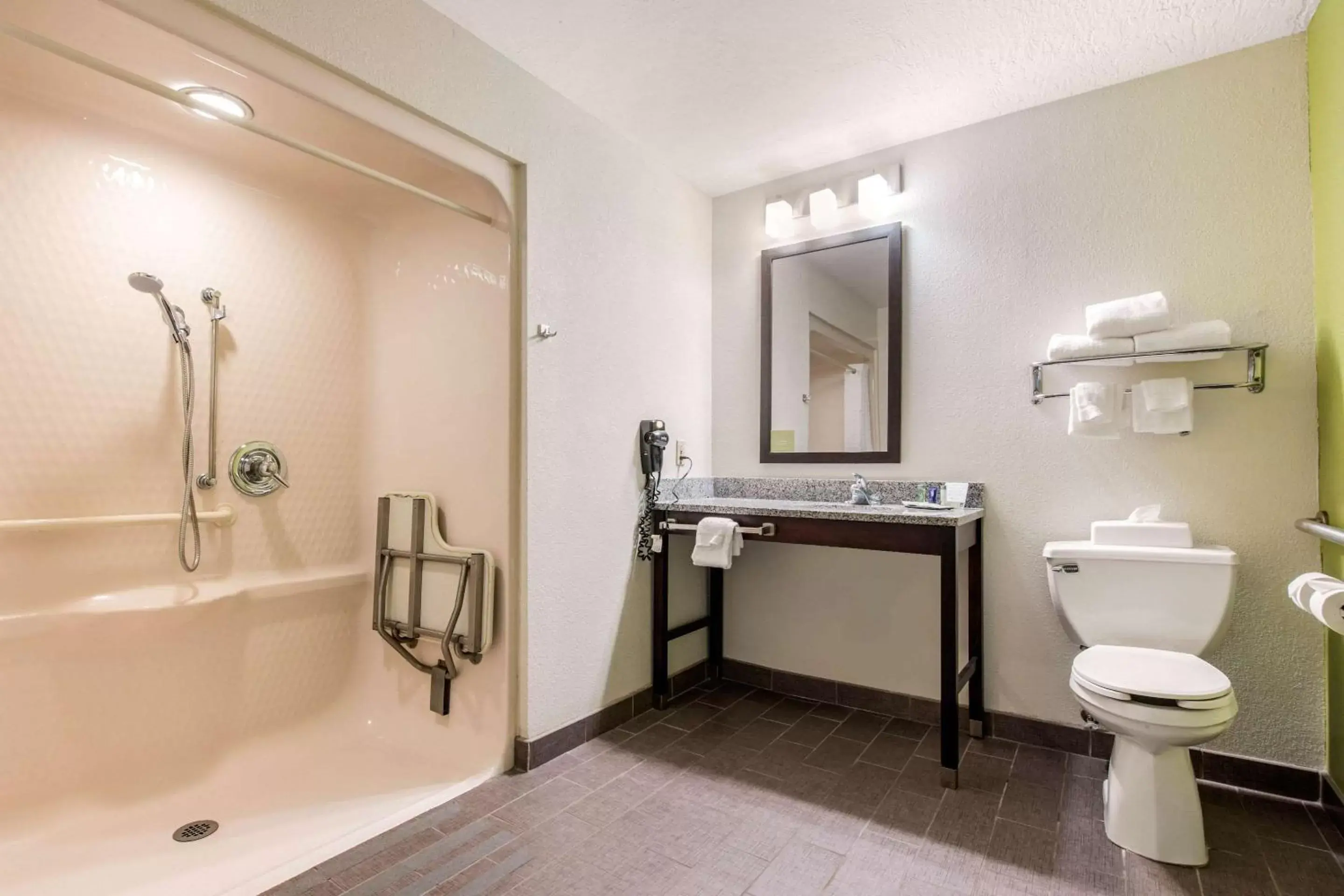 Bathroom in Sleep Inn & Suites Columbus