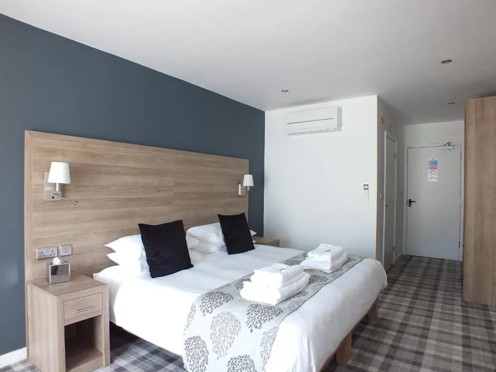 Bed in The Piebald Inn