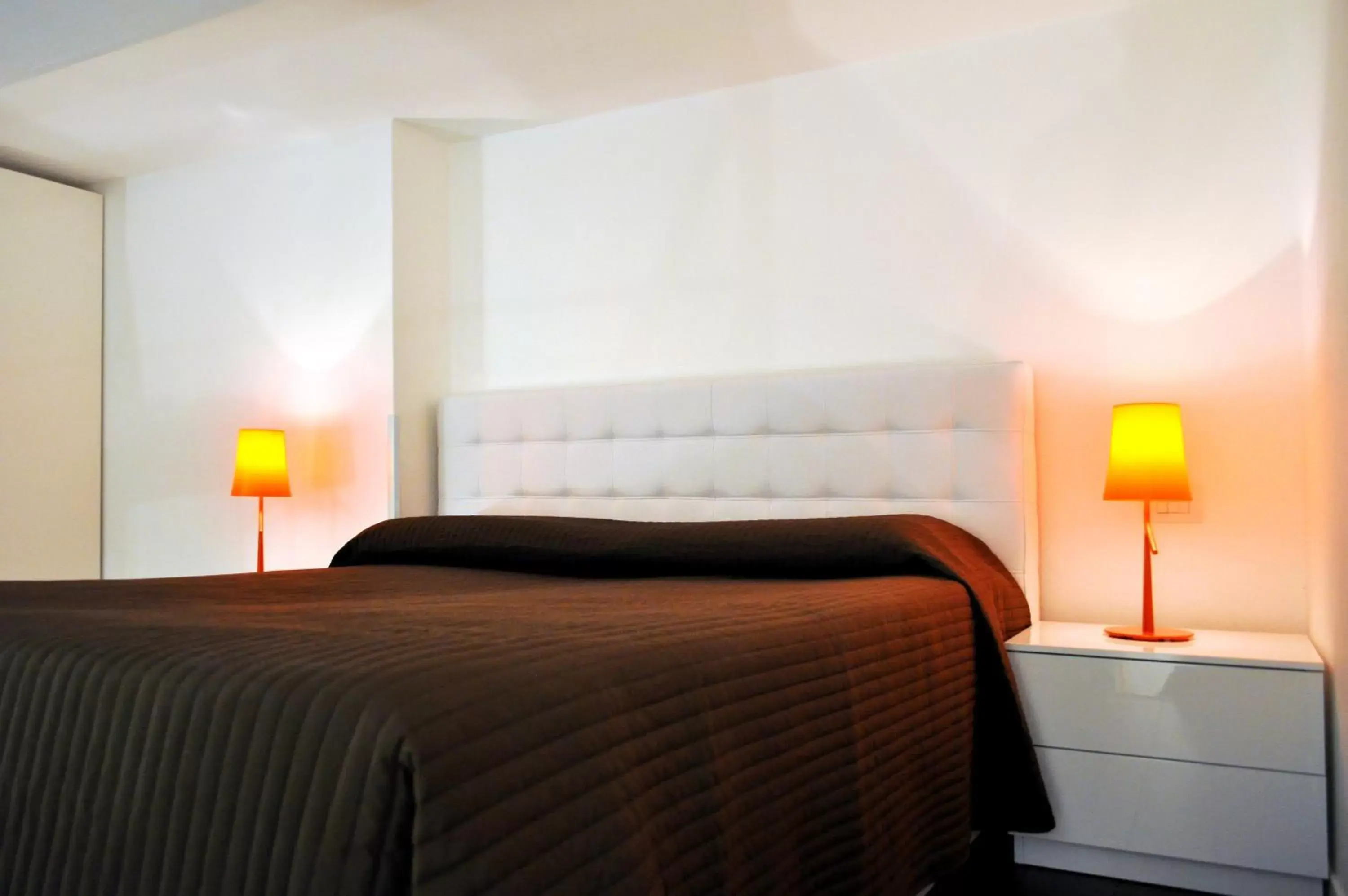 Bed in BB Hotels Aparthotel Bocconi