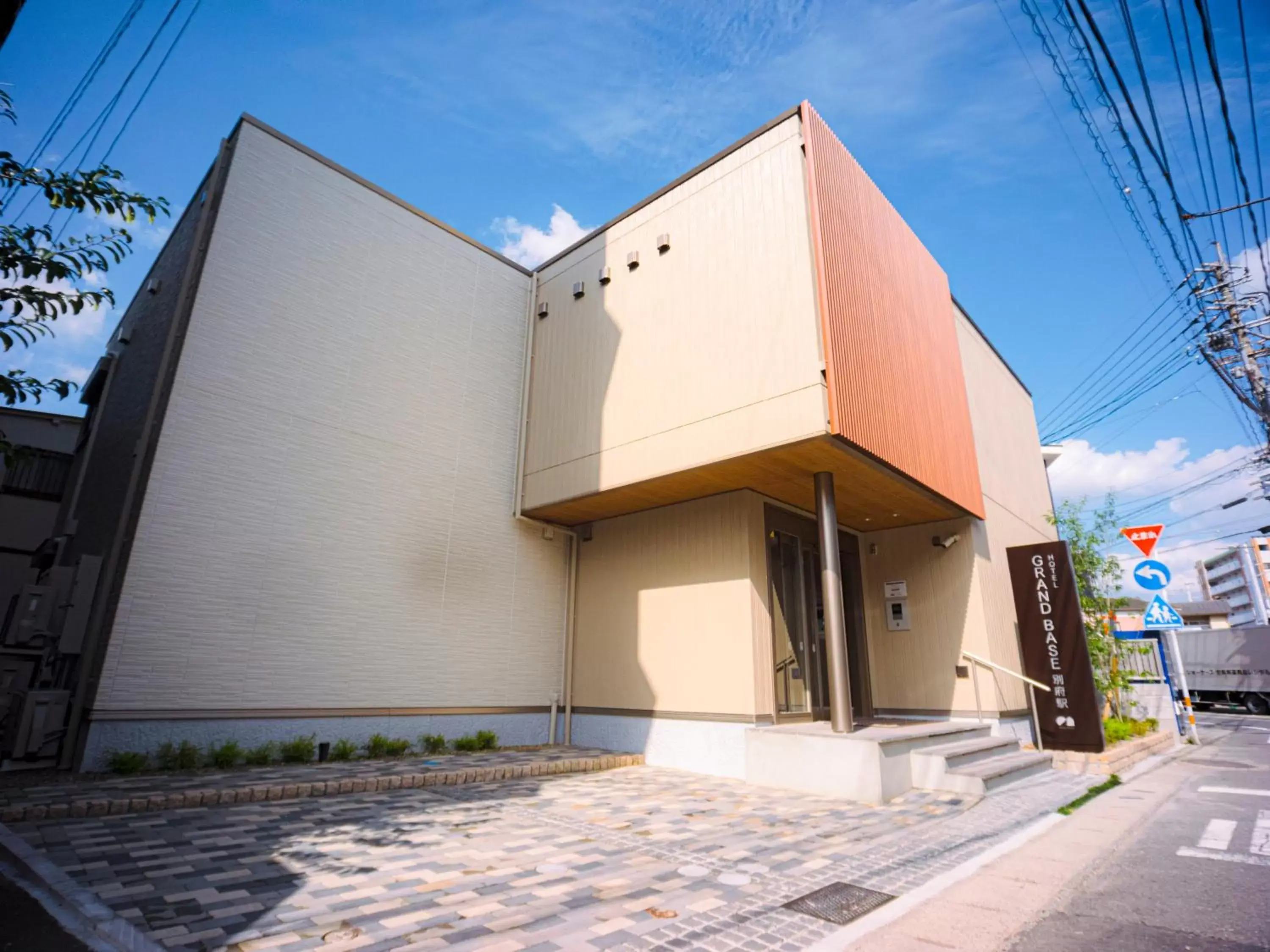 Facade/entrance, Property Building in GRAND BASE Beppueki