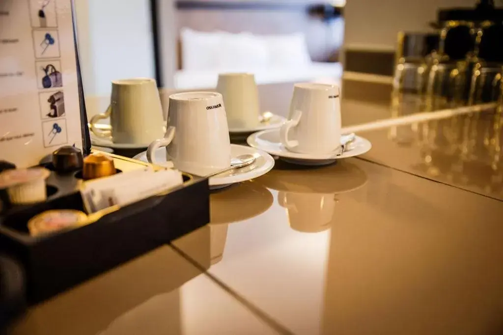 Coffee/tea facilities in AX Hotel