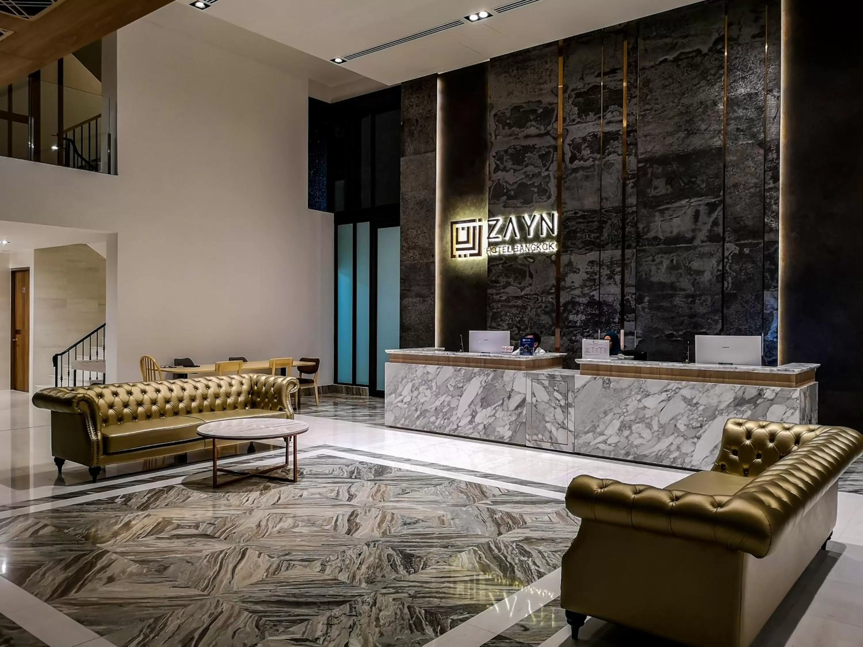 Lobby or reception in Zayn Hotel Bangkok - Airport Link Access