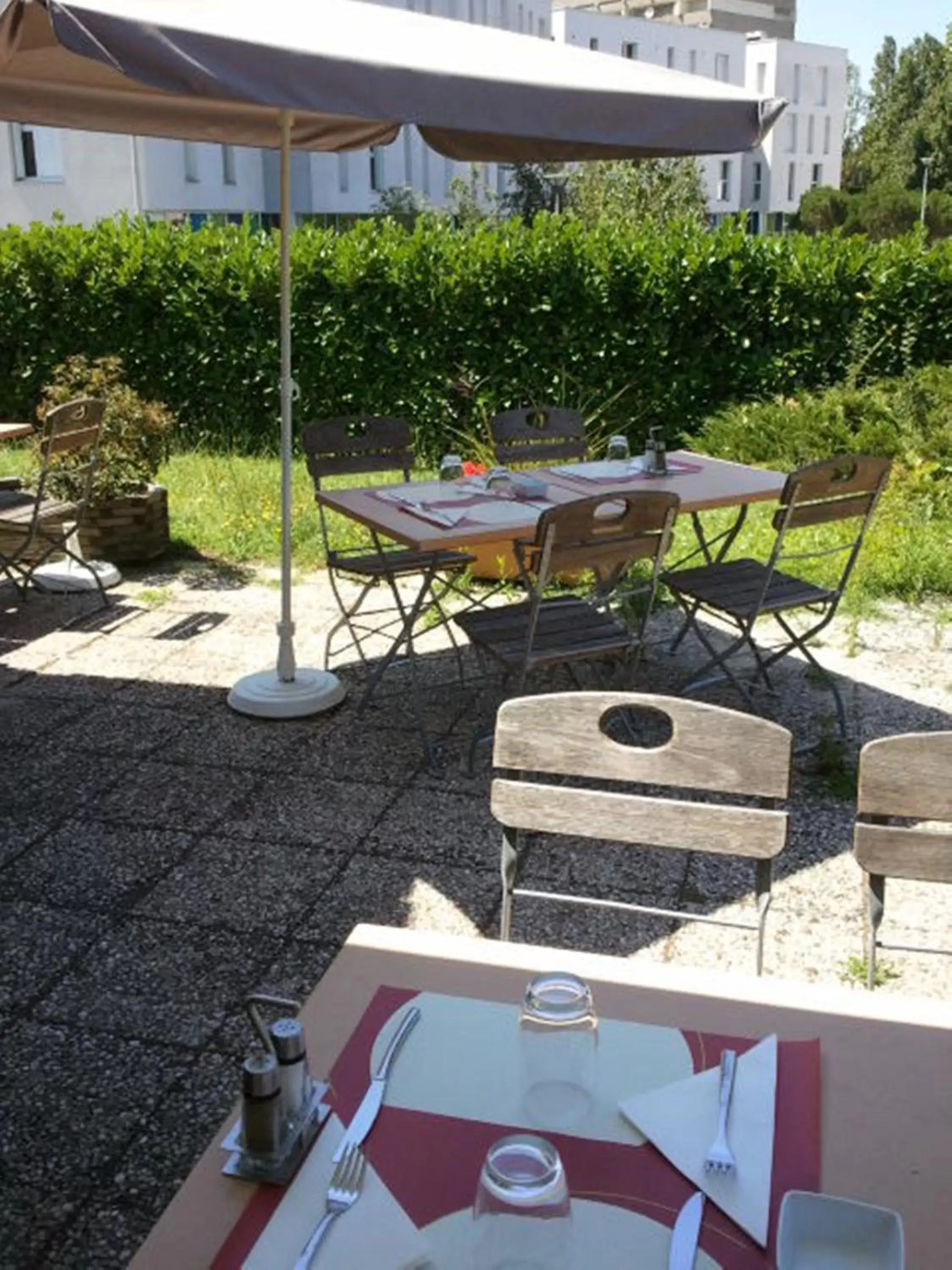 Balcony/Terrace in Campanile Bordeaux Ouest - Le Bouscat