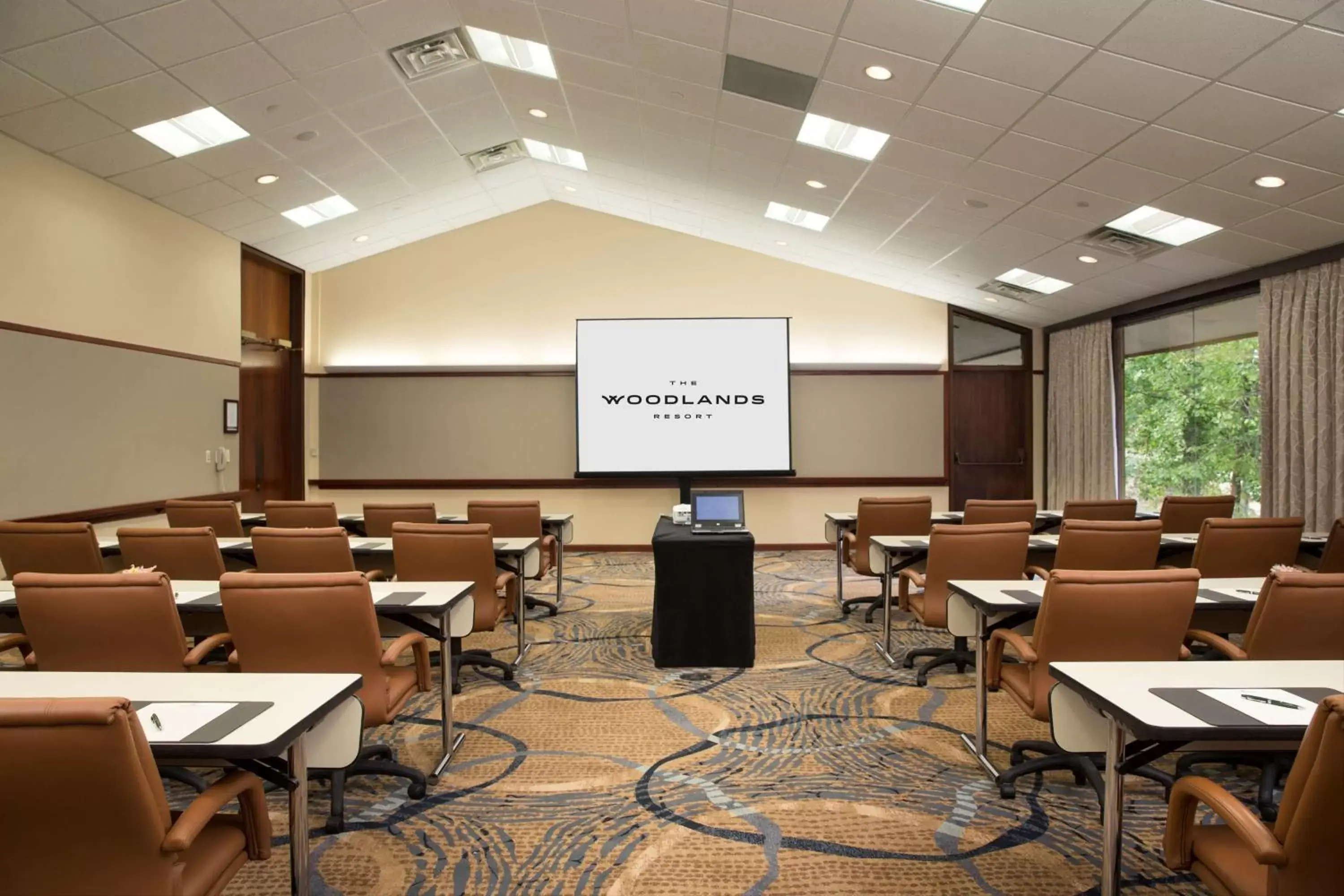 Meeting/conference room, Business Area/Conference Room in The Woodlands Resort, Curio Collection by Hilton