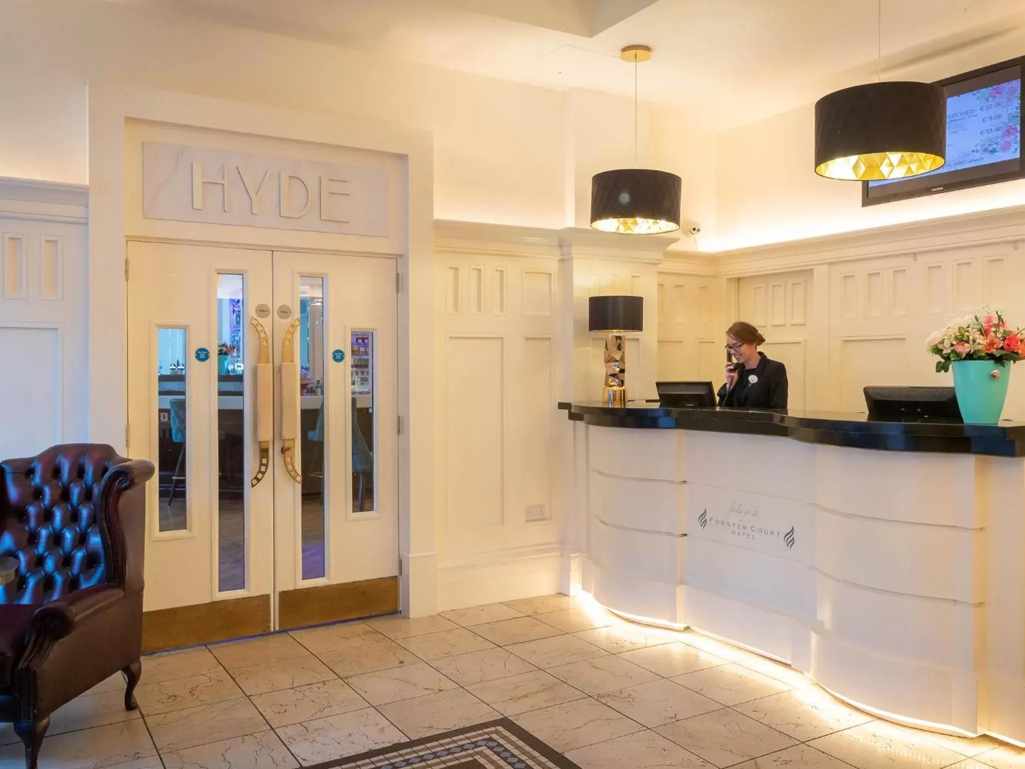 Lobby or reception in Forster Court Hotel