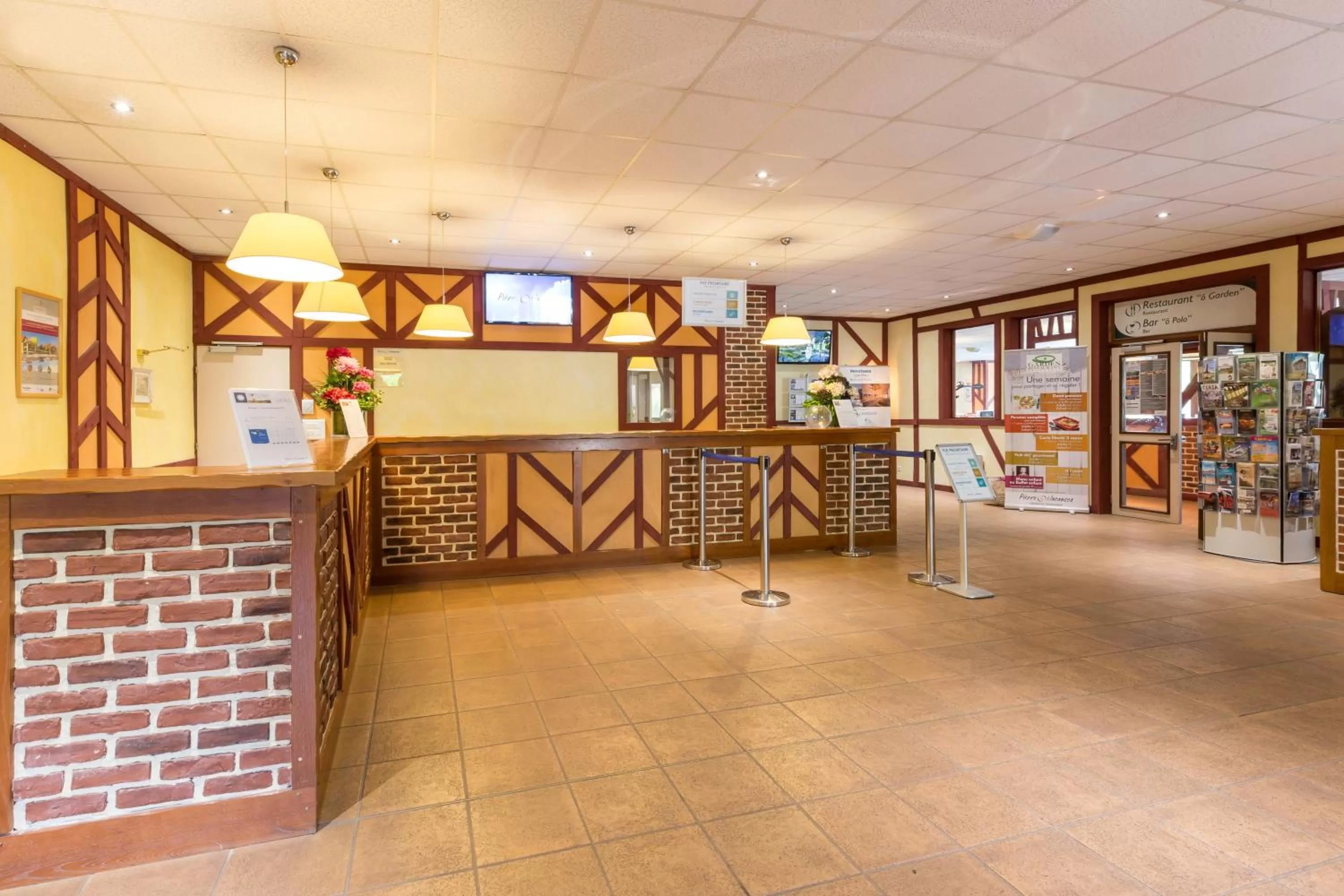 Lobby or reception in Village Pierre & Vacances Normandy Garden