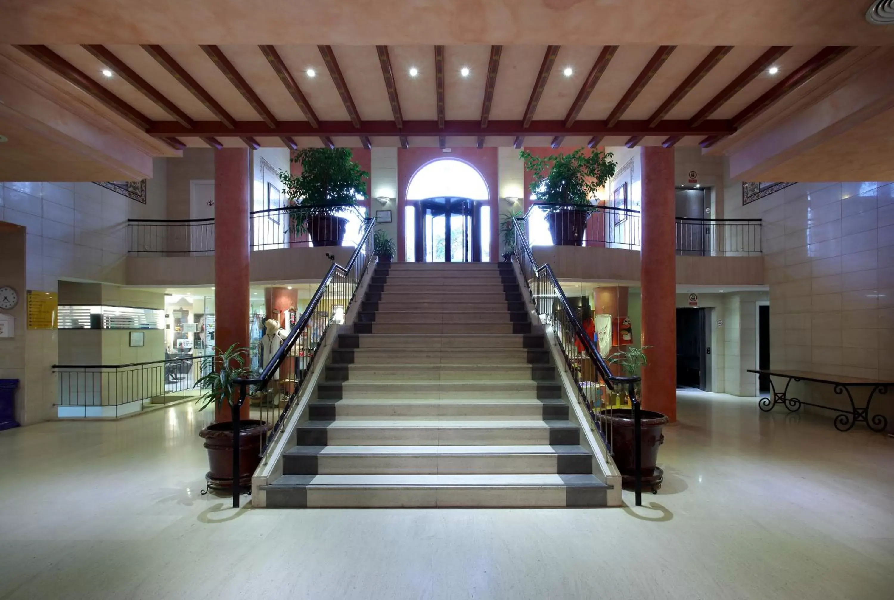 Lobby or reception in Exe Gran Hotel Solucar
