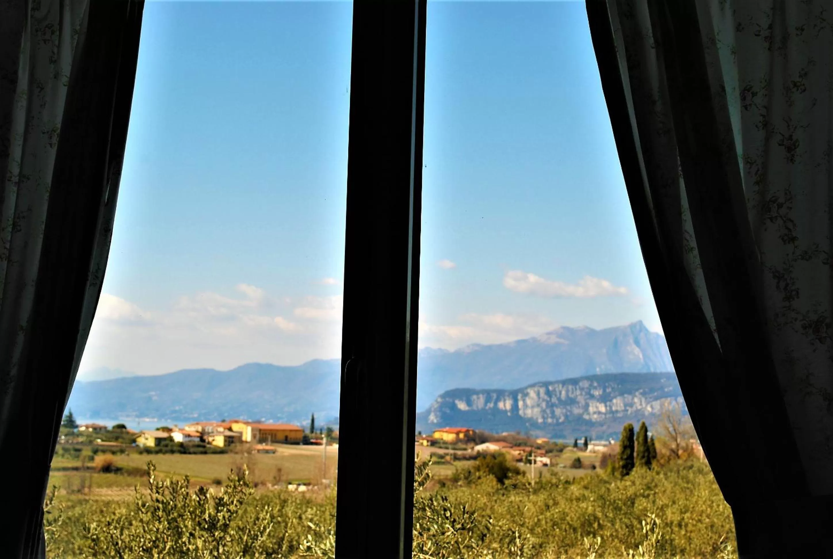 Mountain view in AGRITURISMO MELOGRANO D'ORO