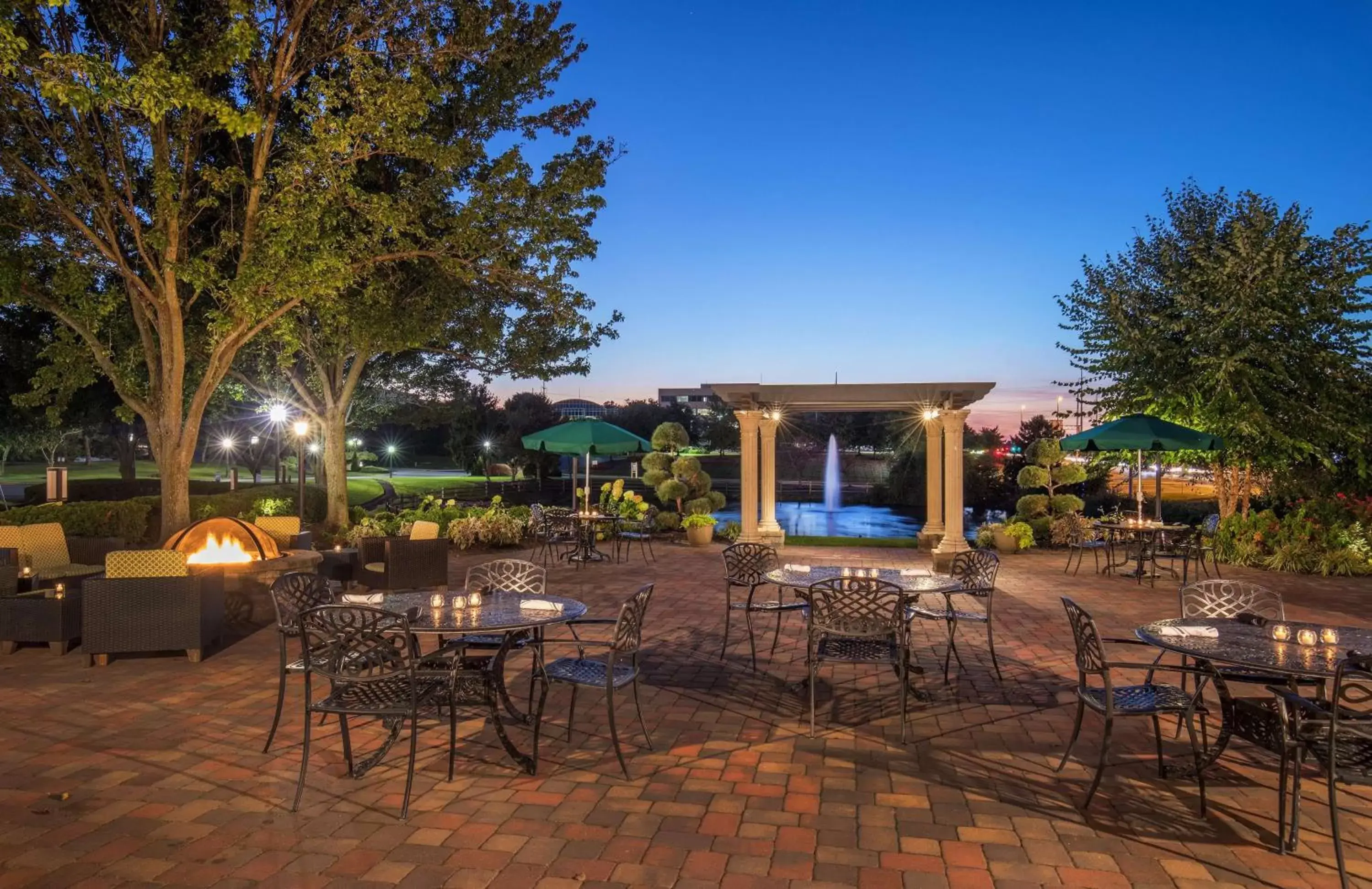 Patio, Restaurant/Places to Eat in Hilton Wilmington/Christiana
