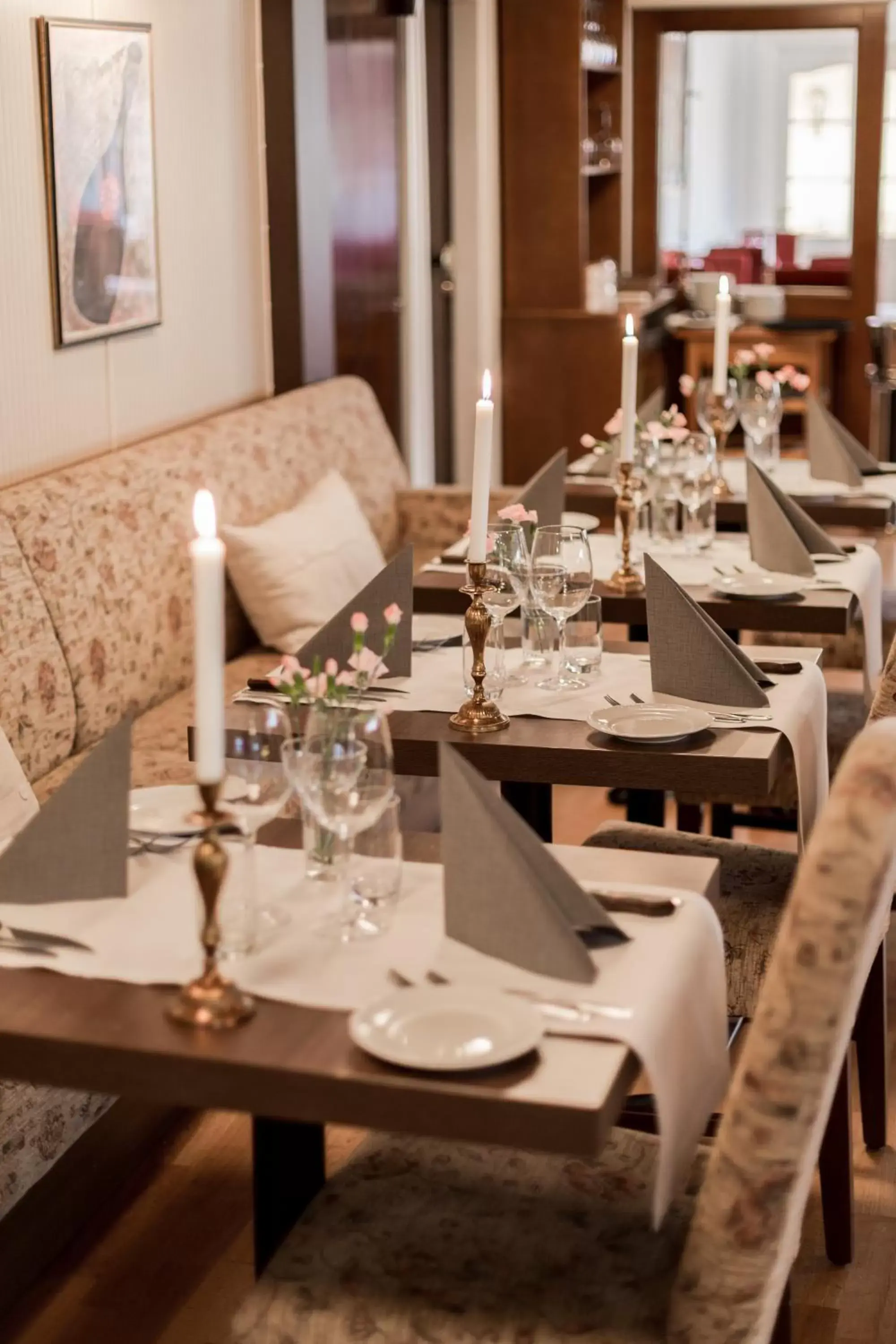 Restaurant/Places to Eat in Hotel Skansen