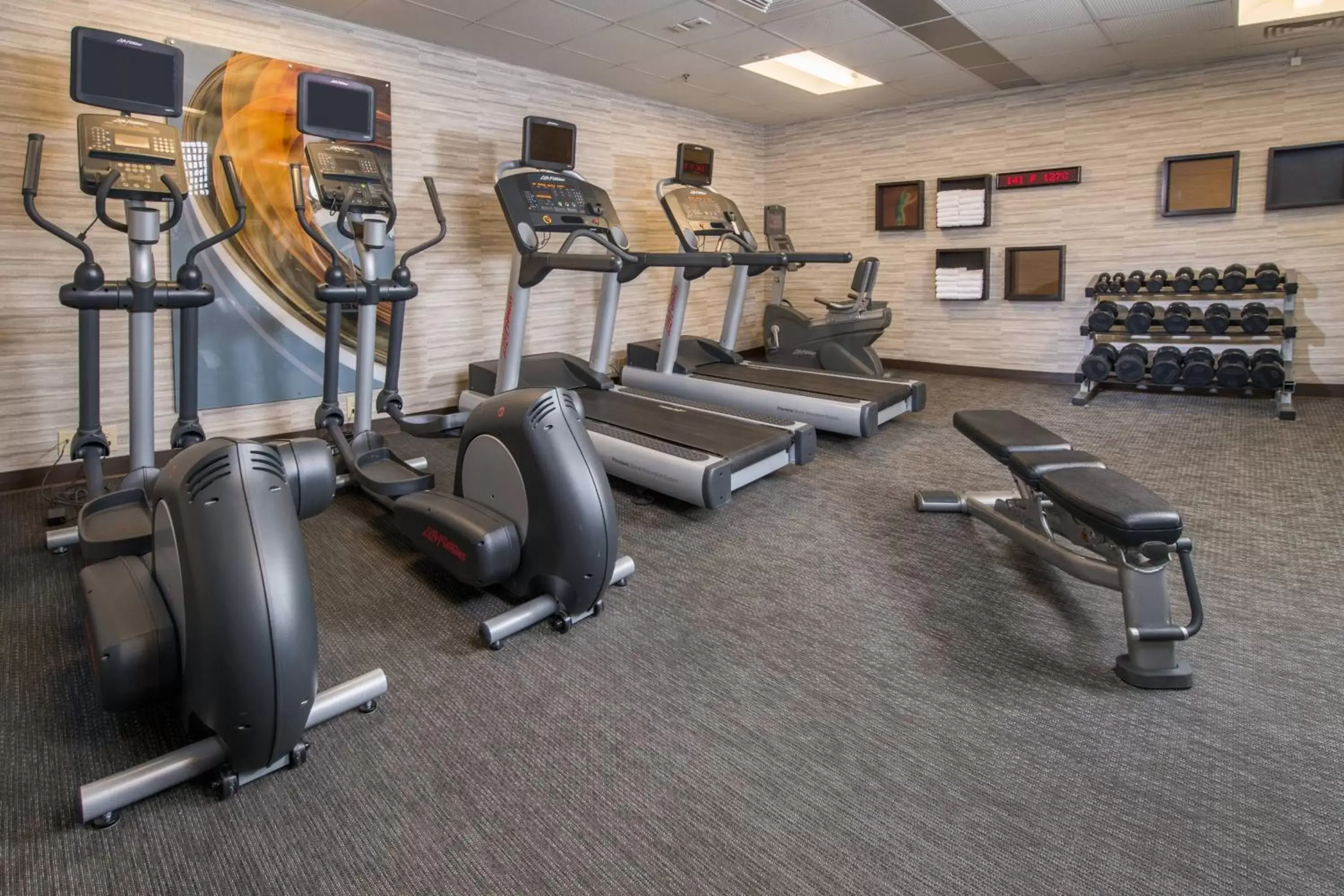 Fitness centre/facilities, Fitness Center/Facilities in Courtyard by Marriott Fairfax Fair Oaks