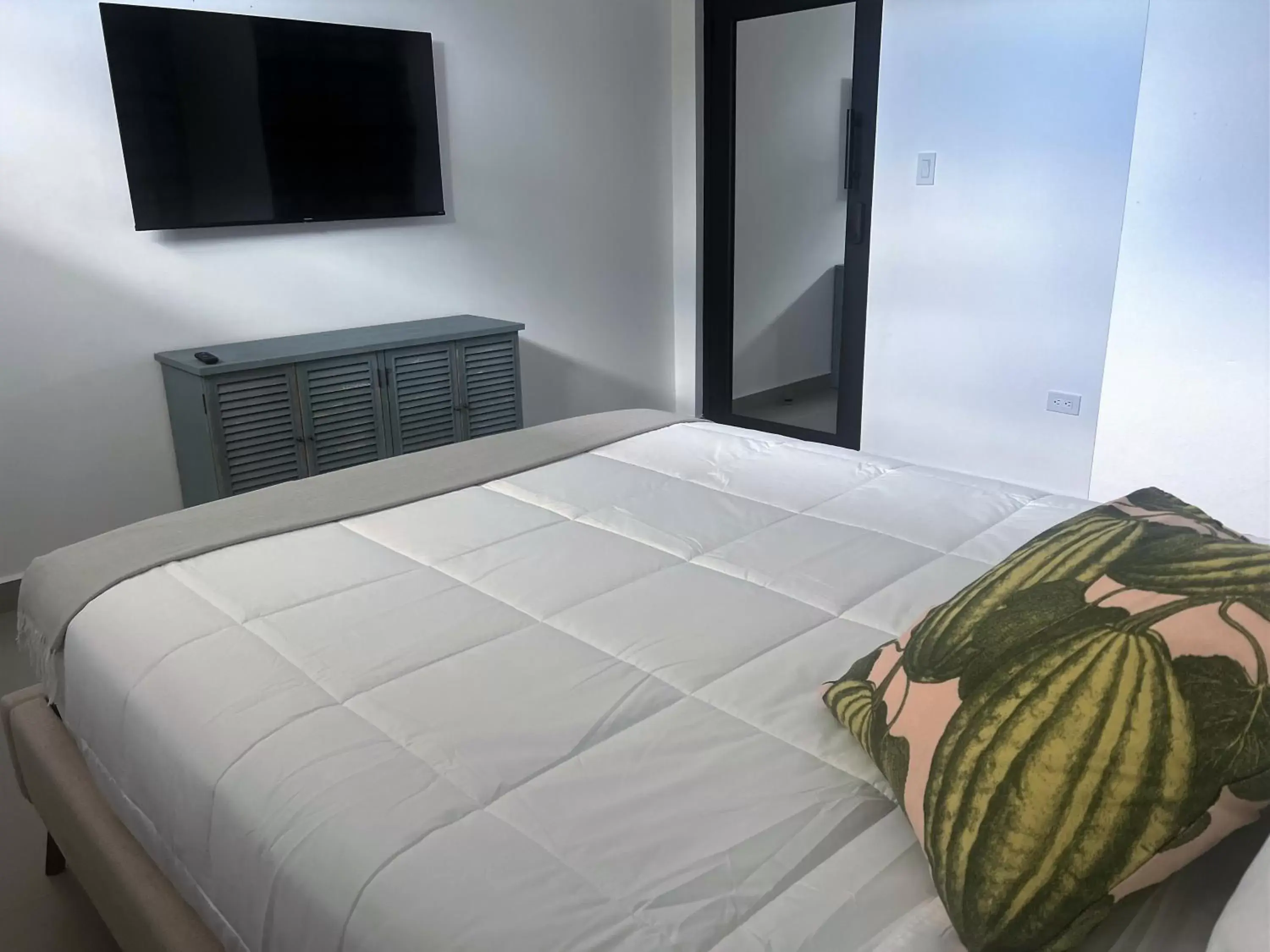 Bedroom, Bed in La Calma Poshtel