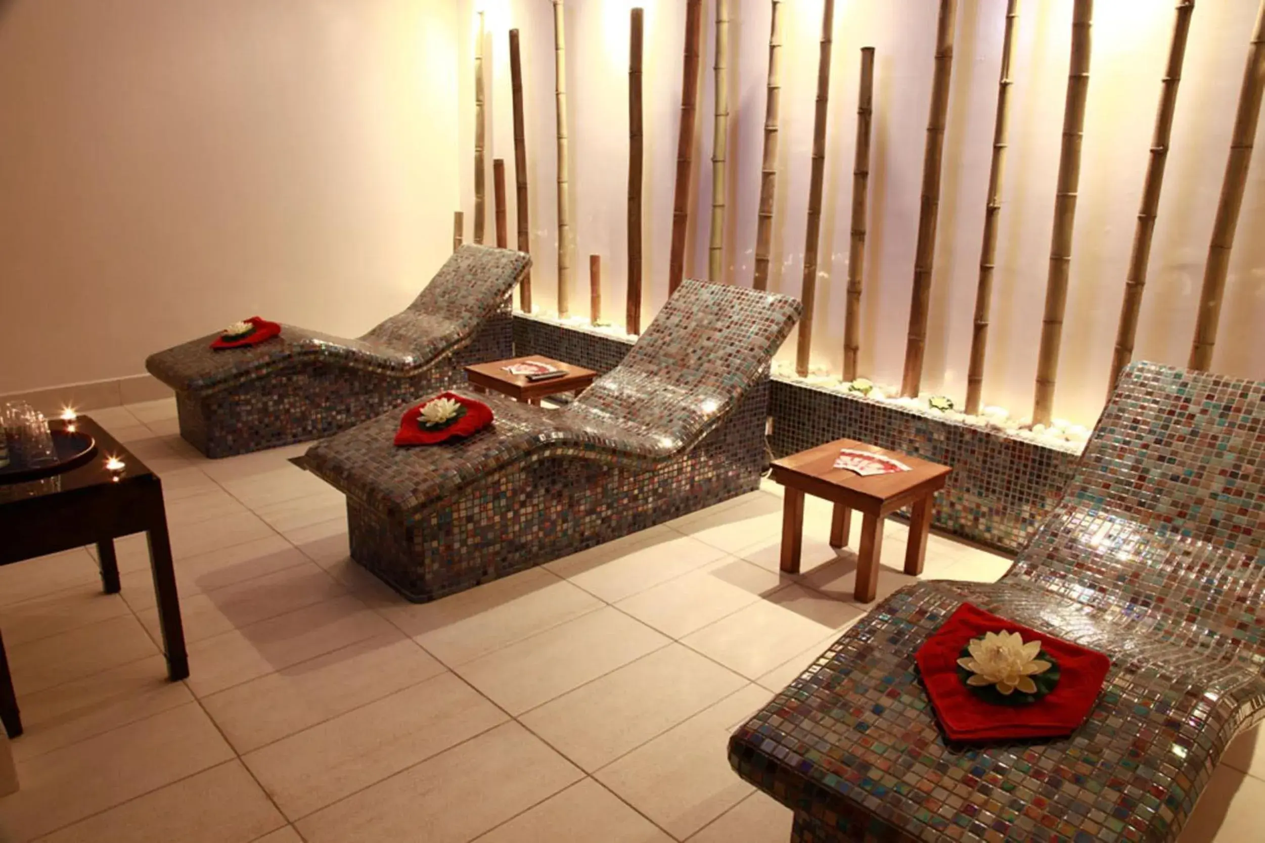 Spa and wellness centre/facilities, Seating Area in Ramada Plaza Gevgelija