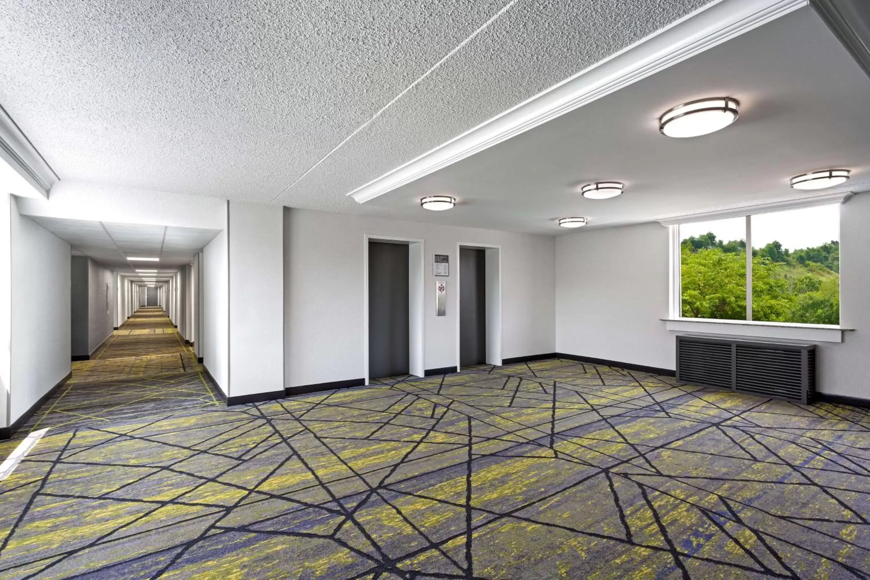 Property building in DoubleTree by Hilton Pittsburgh - Meadow Lands