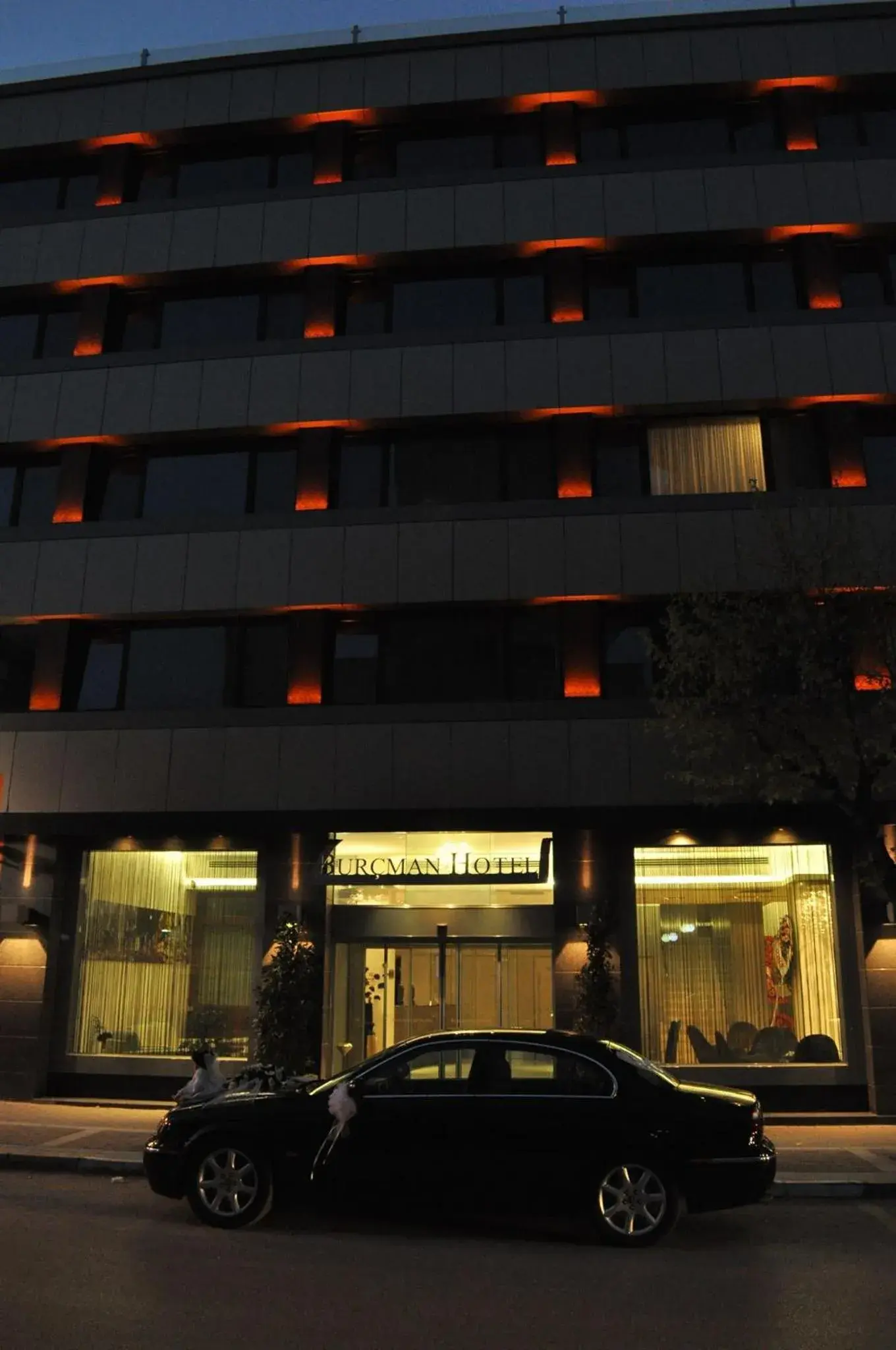 Facade/entrance in Burcman Hotel Facade/entrance in Burcman Hotel