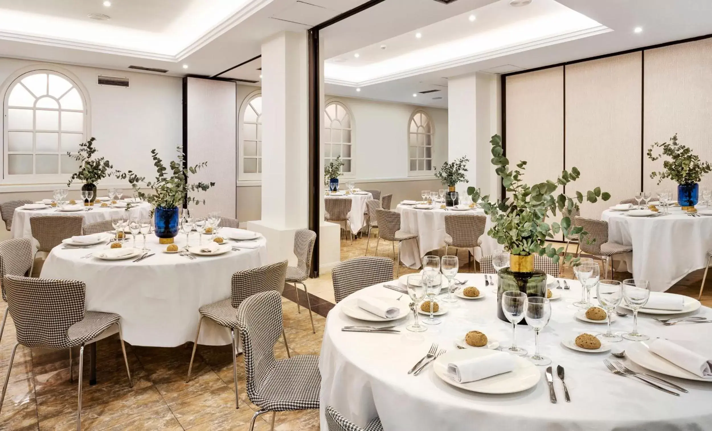 Restaurant/Places to Eat in Sercotel Hotel Europa