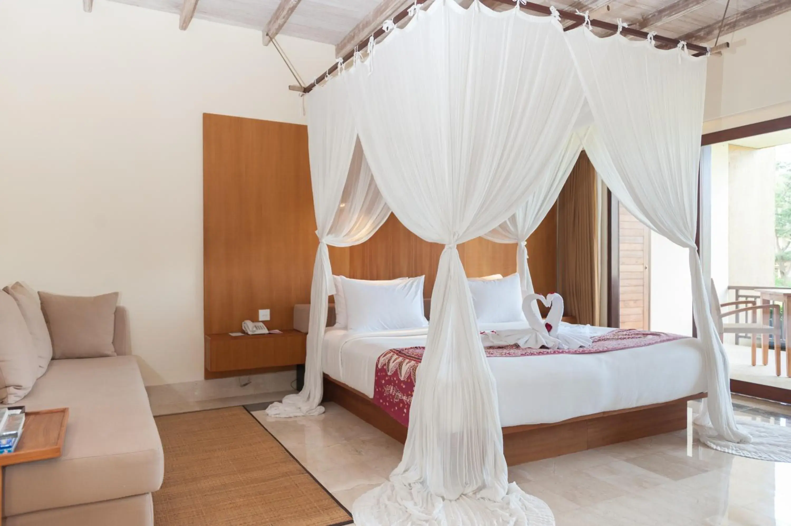 Bed in Komaneka at Monkey Forest Ubud Bed in Komaneka at Monkey Forest Ubud