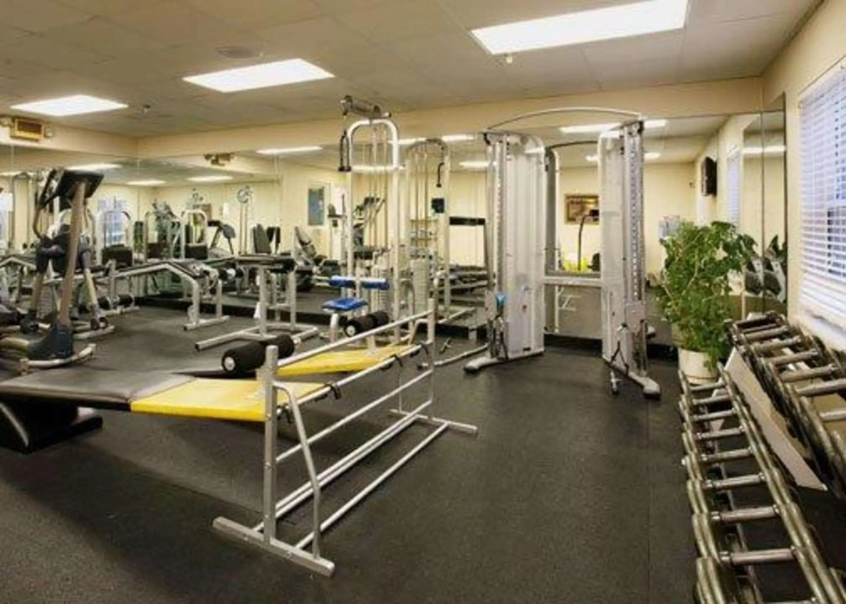 Fitness centre/facilities, Fitness Center/Facilities in Comfort Inn Civic Center