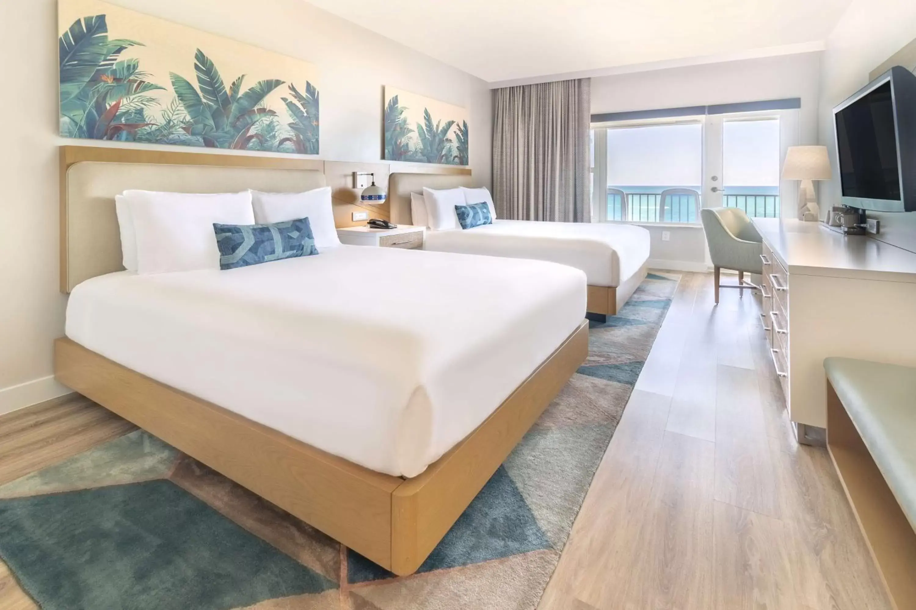 Bedroom in Radisson Resort Miami Beach