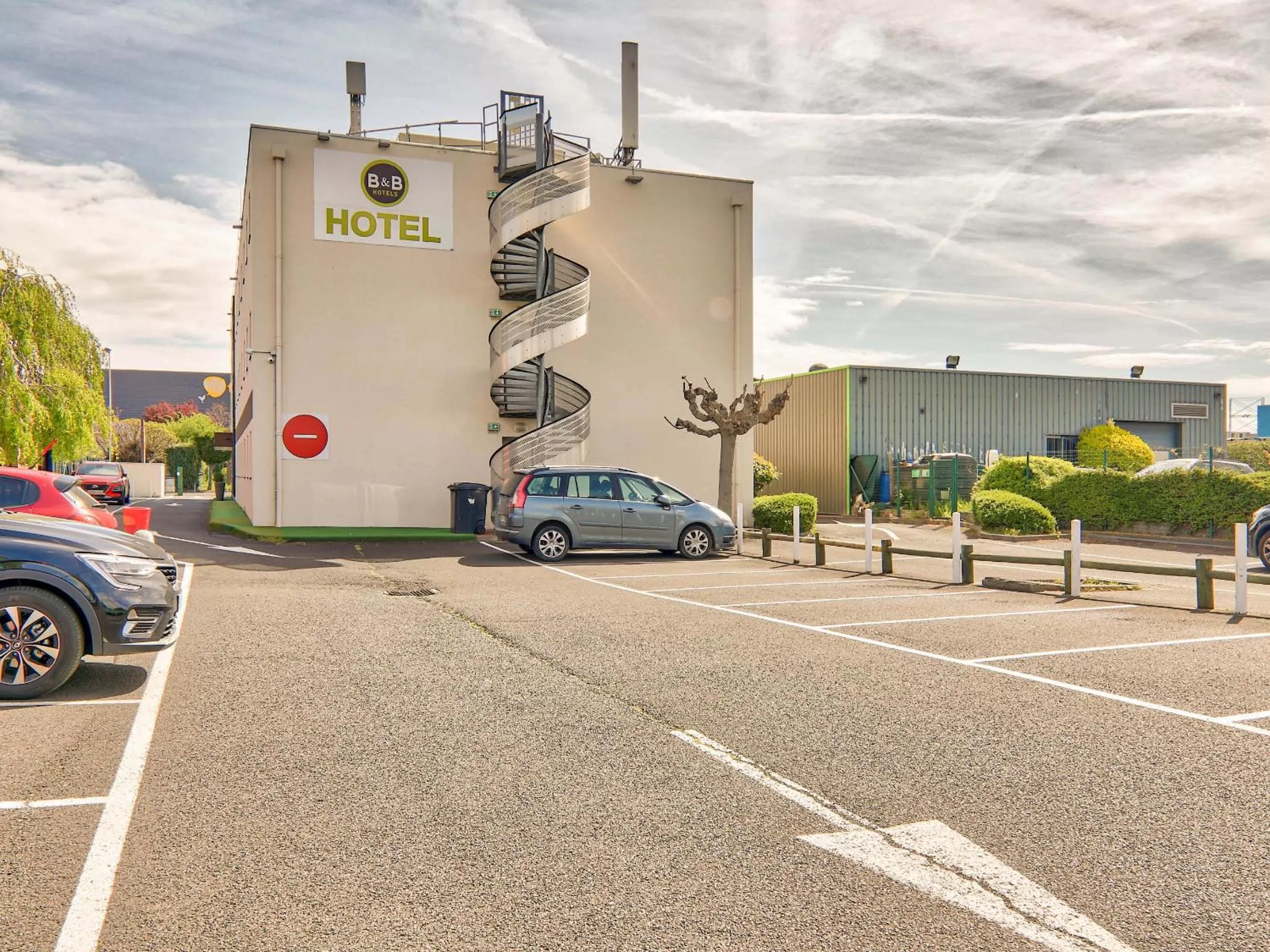 Property building in B&B HOTEL Clermont-Ferrand Sud Aubière