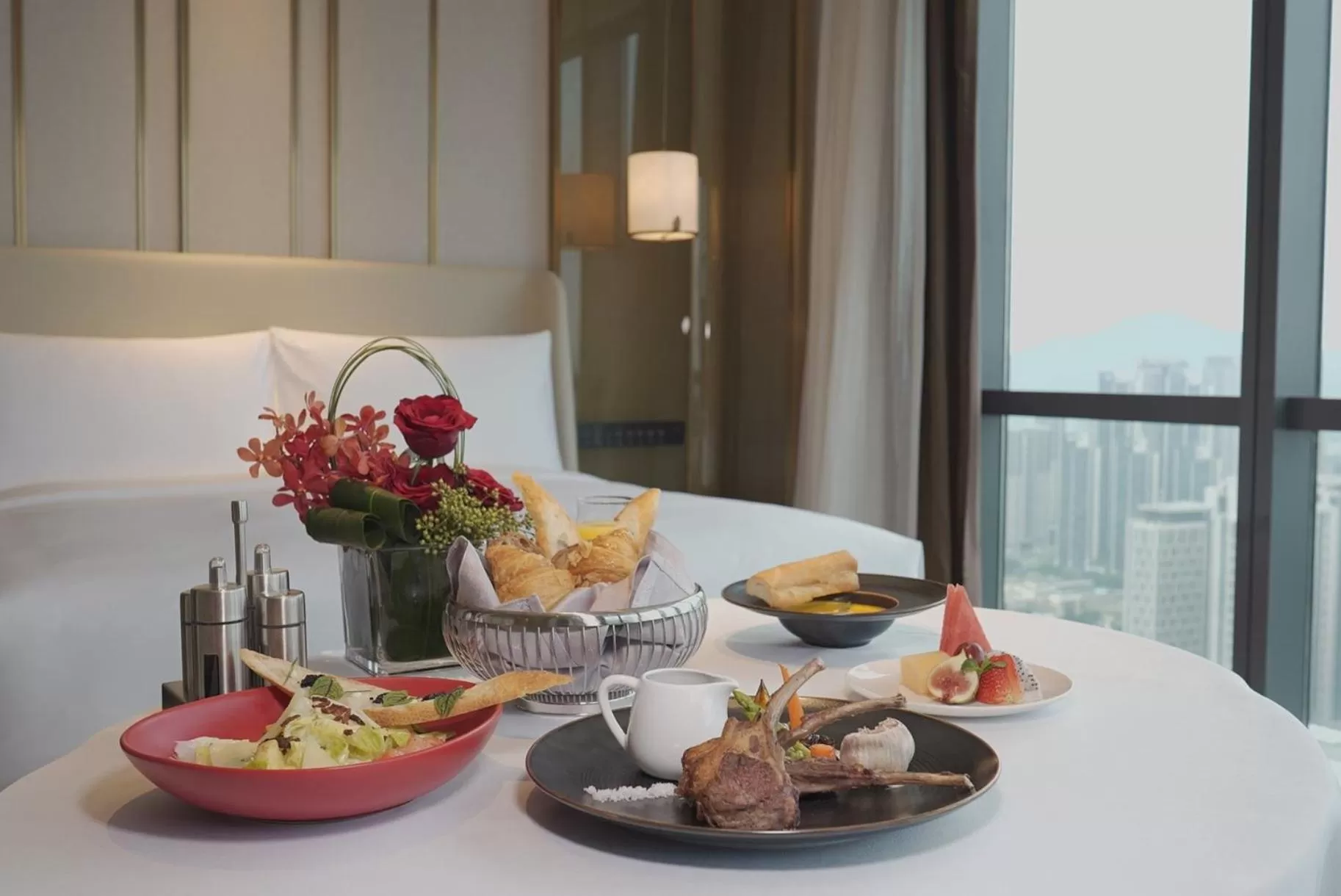 Photo of the whole room in Crowne Plaza Shenzhen Nanshan by IHG