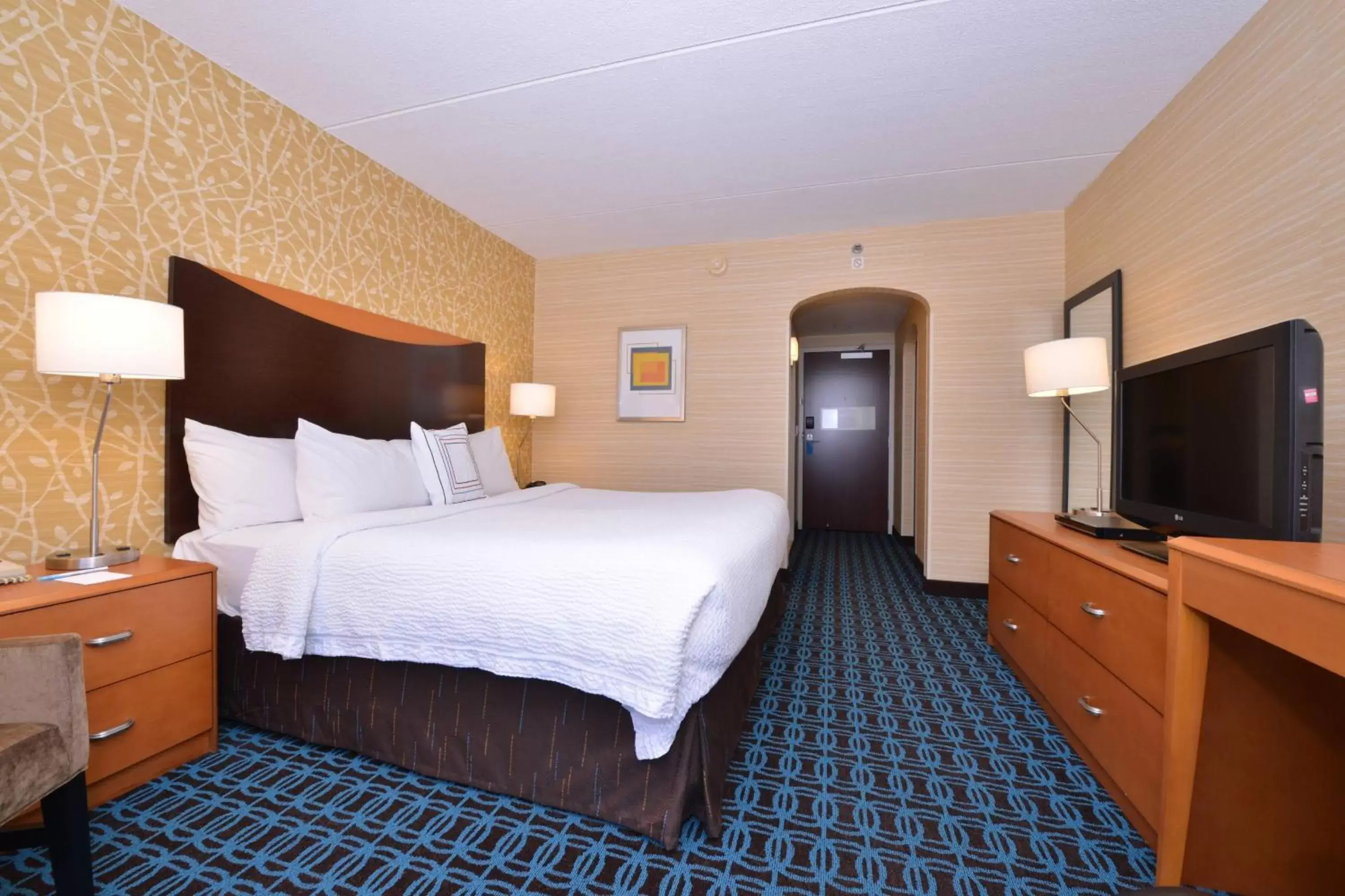 Photo of the whole room, Bed in Fairfield by Marriott Rochester Henrietta/University Area