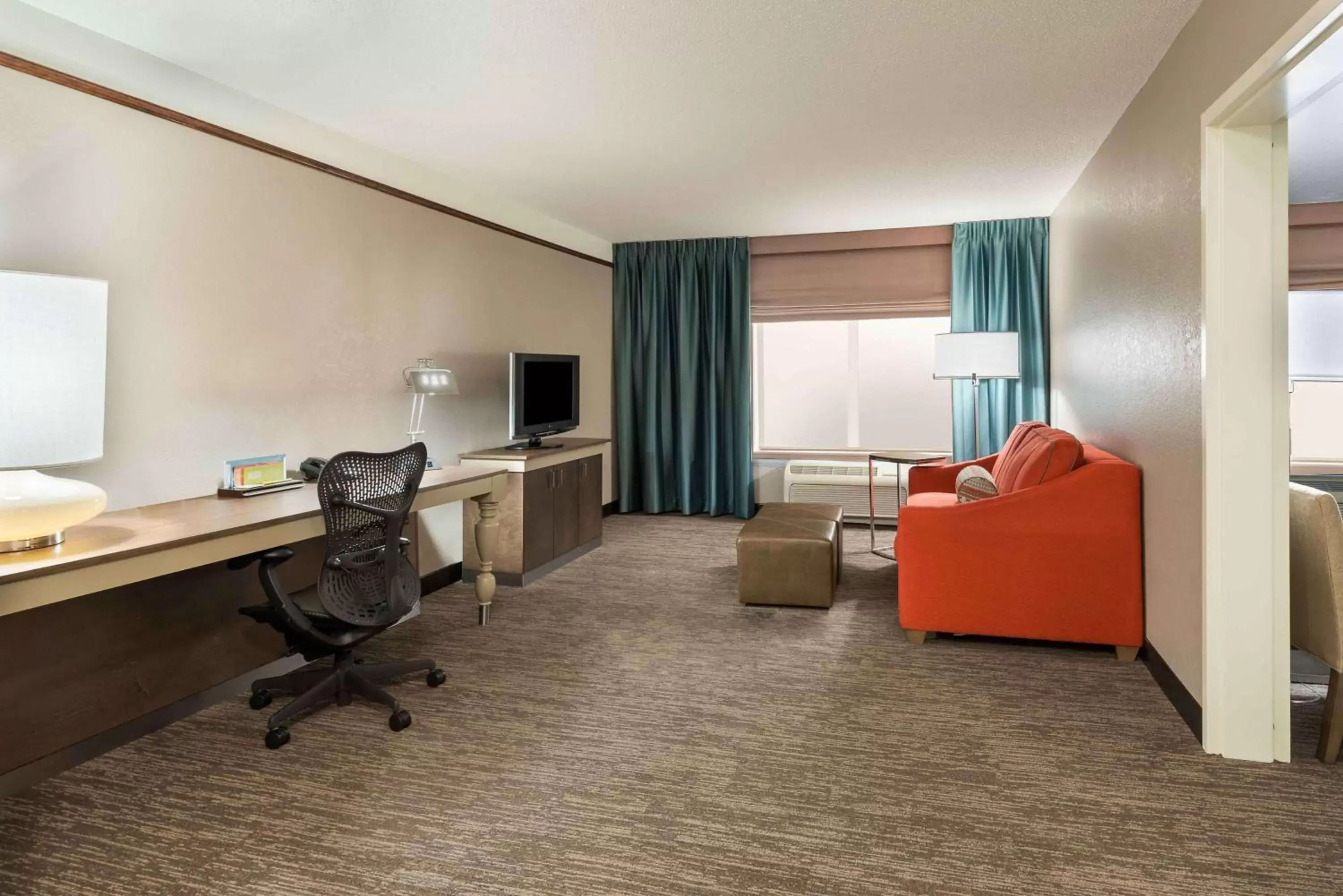 Bedroom, Seating Area in Hilton Garden Inn Wilmington Mayfaire Town Center