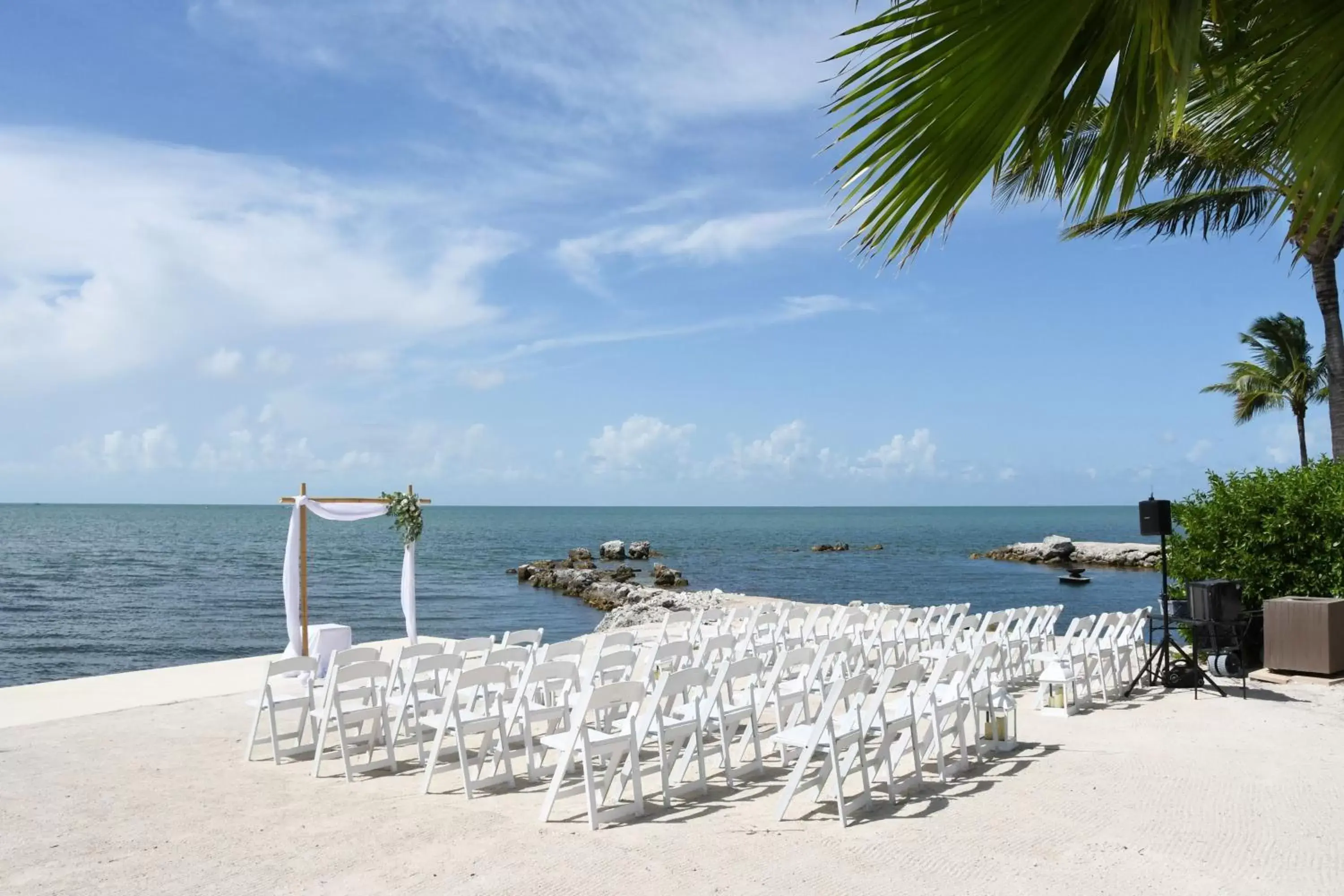 Beach in Courtyard by Marriott Faro Blanco Resort