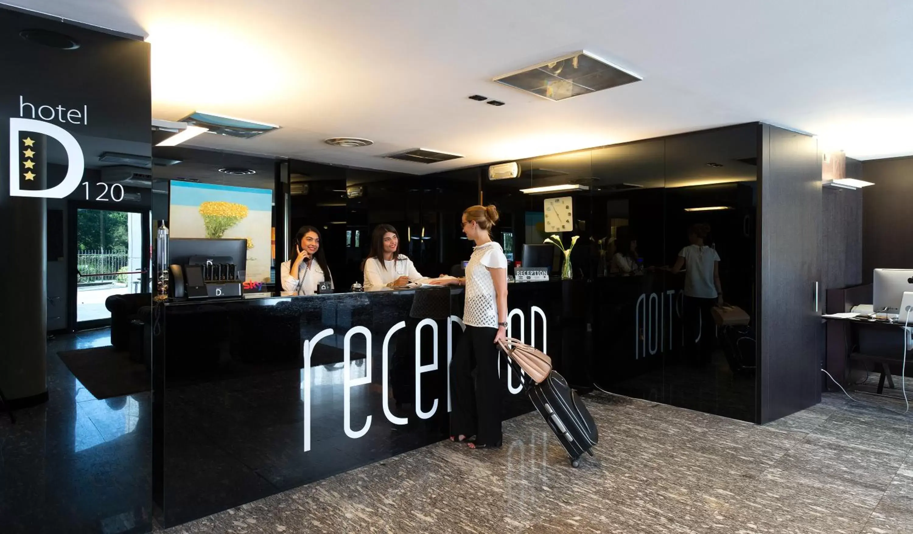 Lobby or reception in Hotel D120 Lobby or reception in Hotel D120