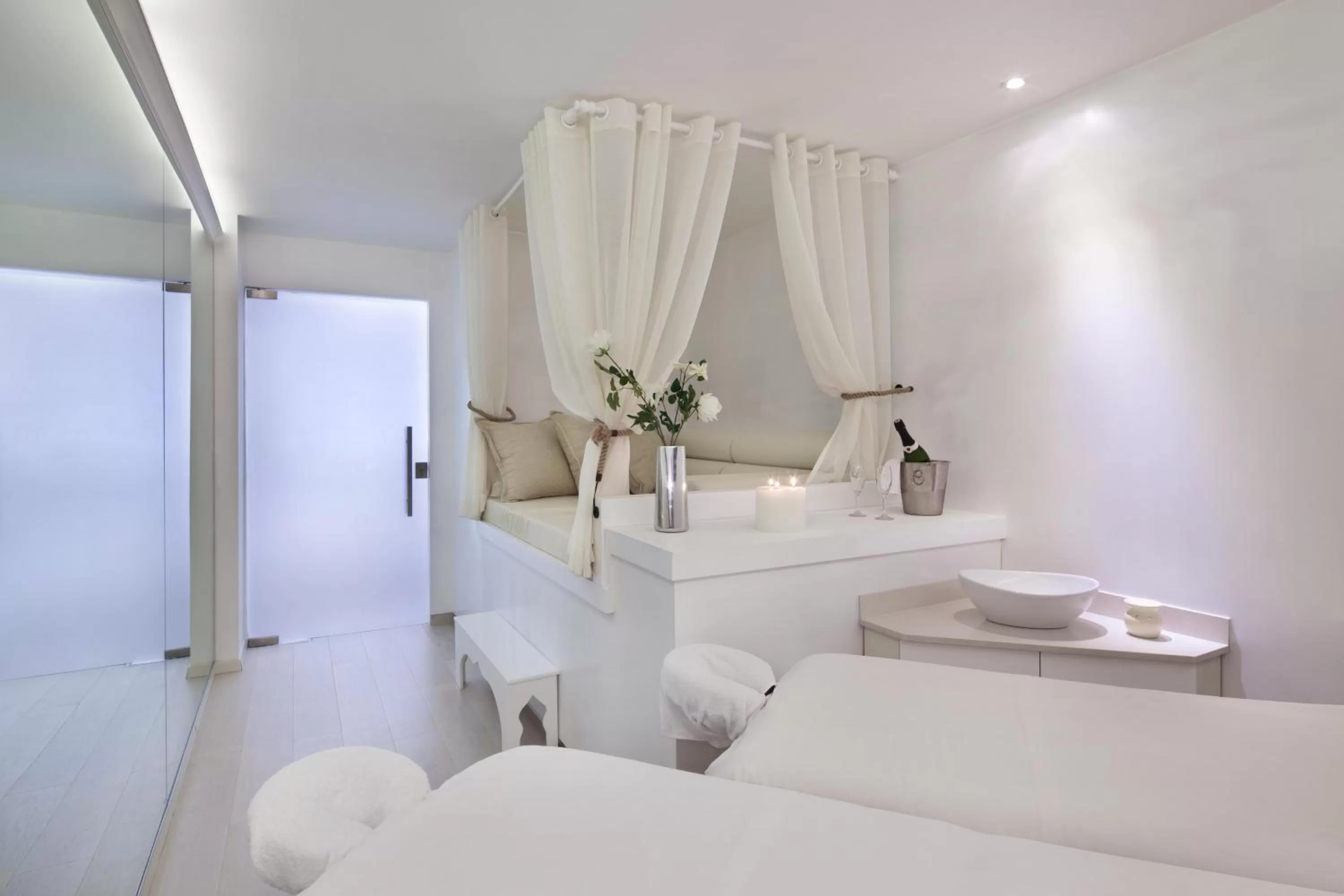 Spa and wellness centre/facilities, Bed in Leonardo Plaza Hotel Jerusalem