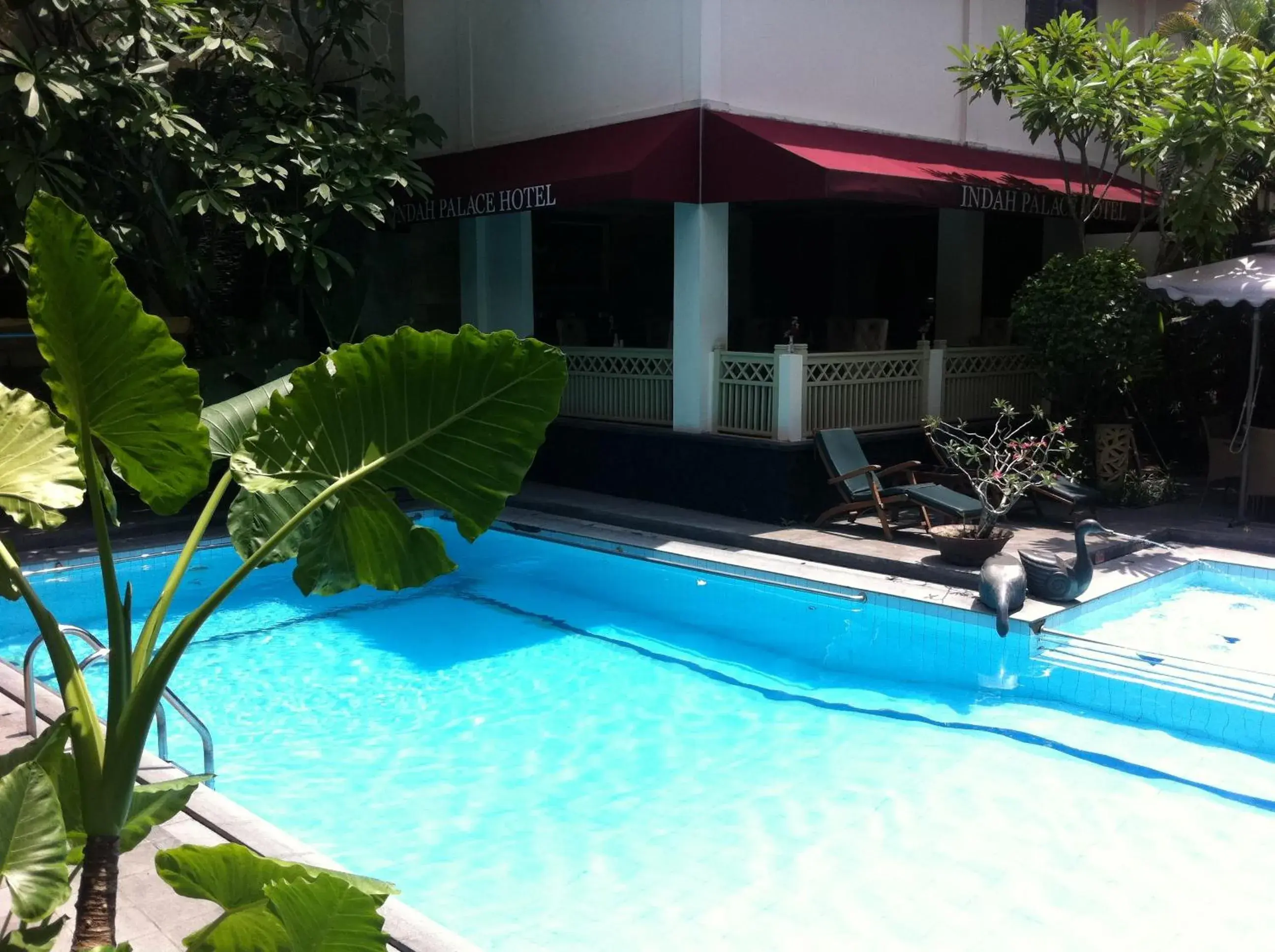 Swimming Pool in Hotel Indah Palace Yogyakarta