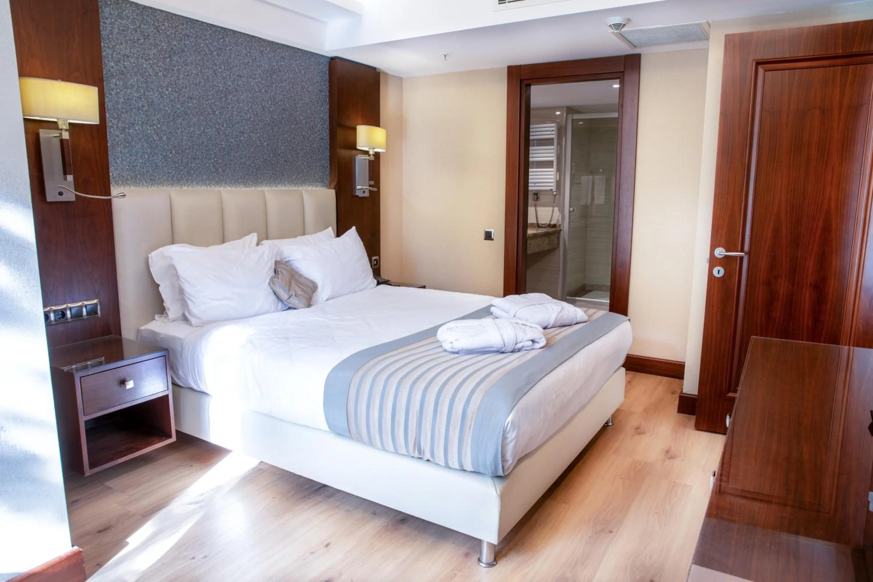 One-Bedroom Suite in Grand Aras Hotel & Suites
