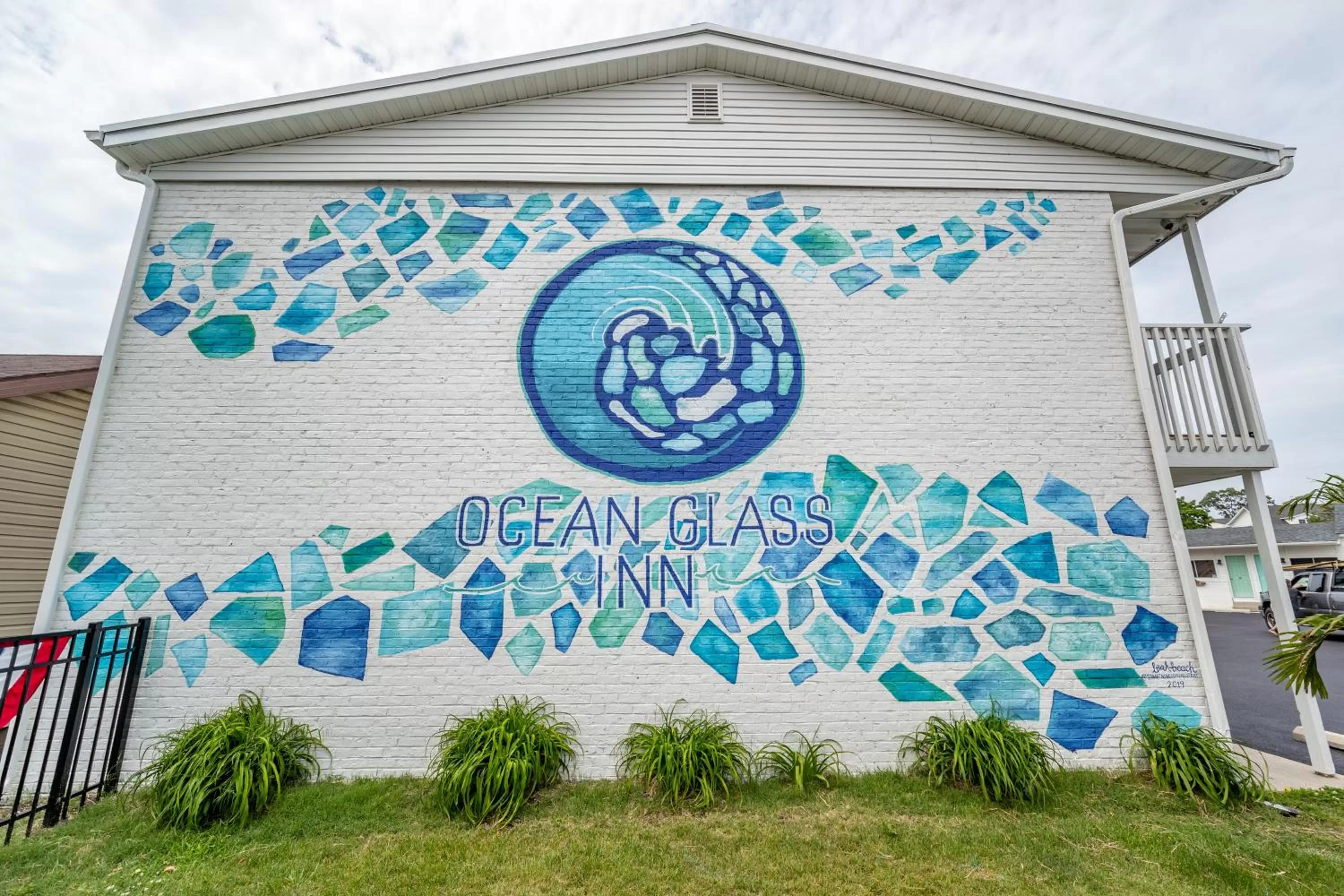 Property building in Ocean Glass Inn