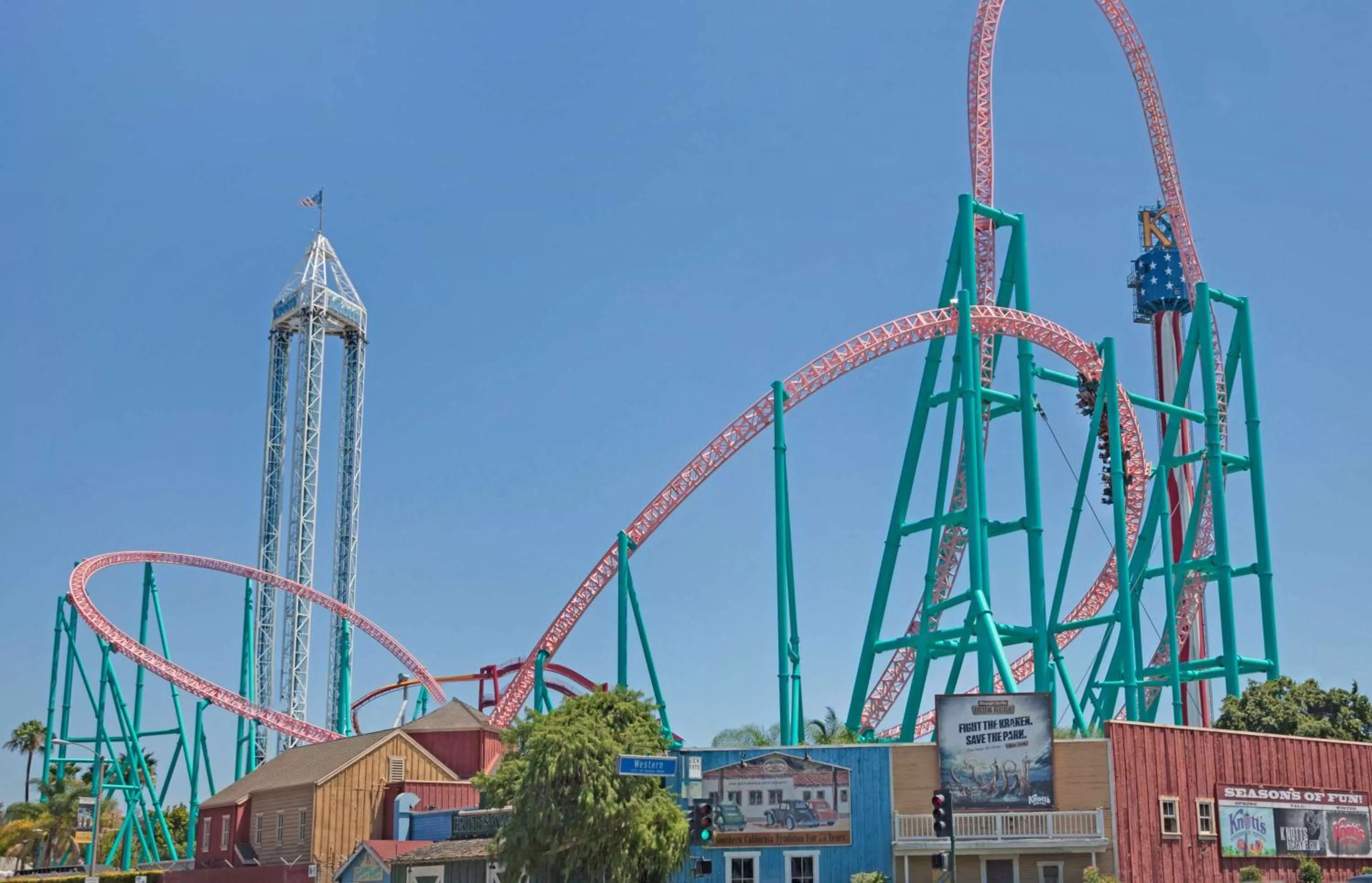 Property building in Buena Park Inn