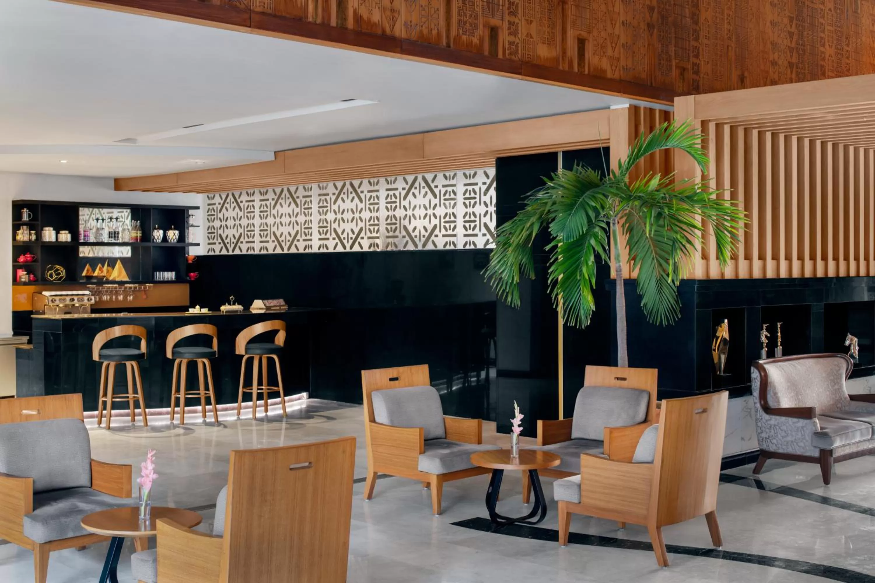 Restaurant/places to eat in Mövenpick Hotel Karachi