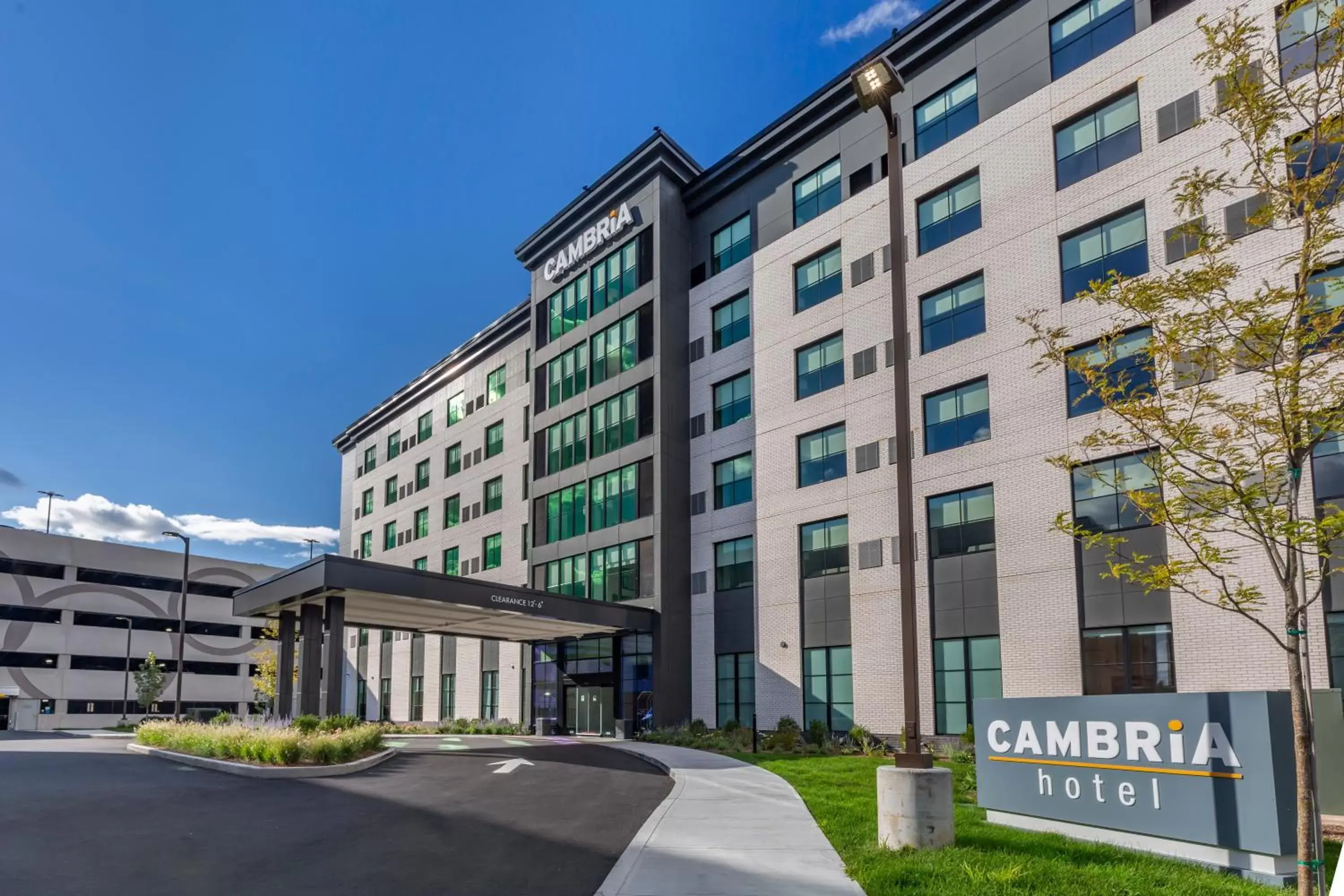 Property Building in Cambria Hotel New Haven University Area