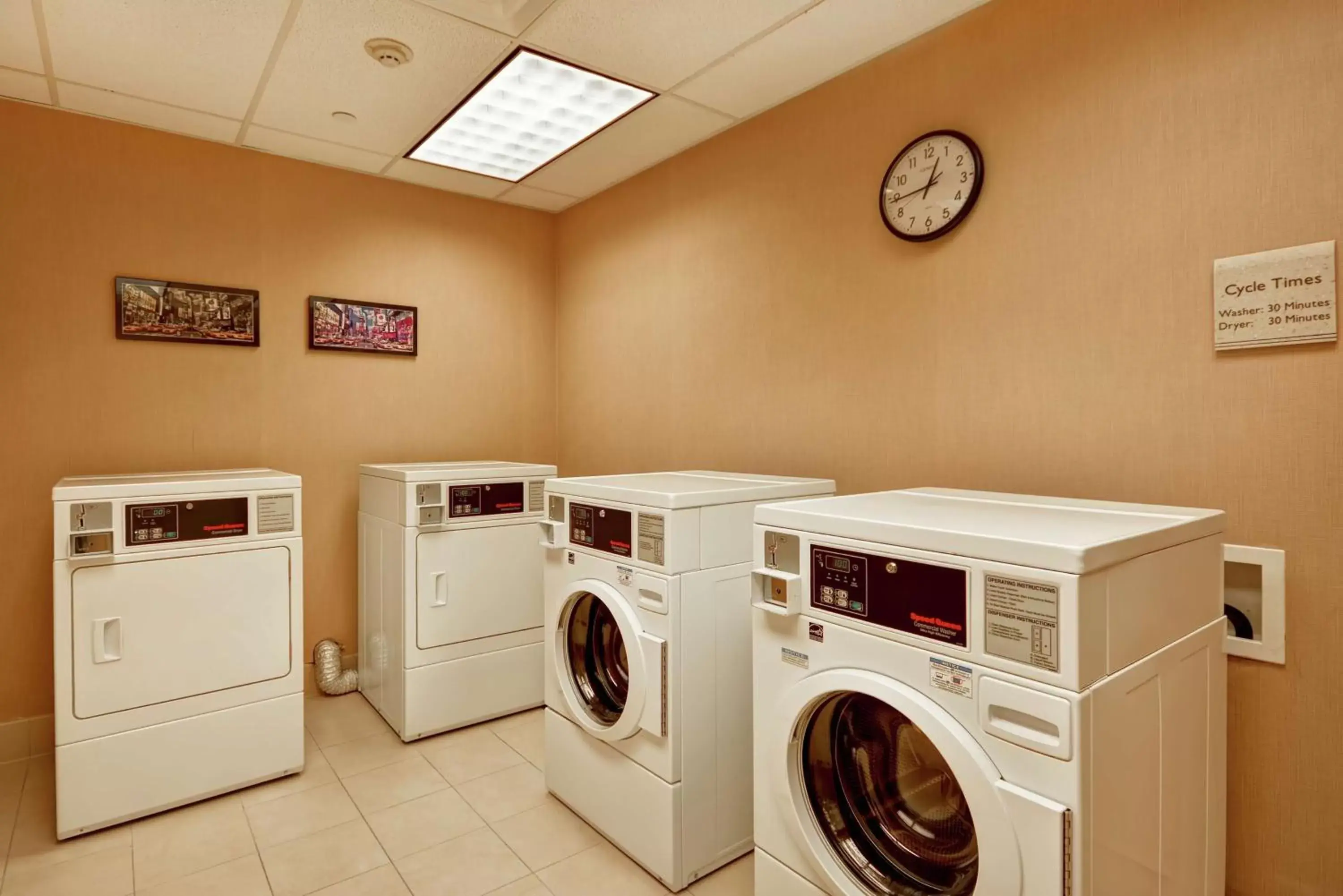 Property building in Hilton Garden Inn Ridgefield Park Property building in Hilton Garden Inn Ridgefield Park