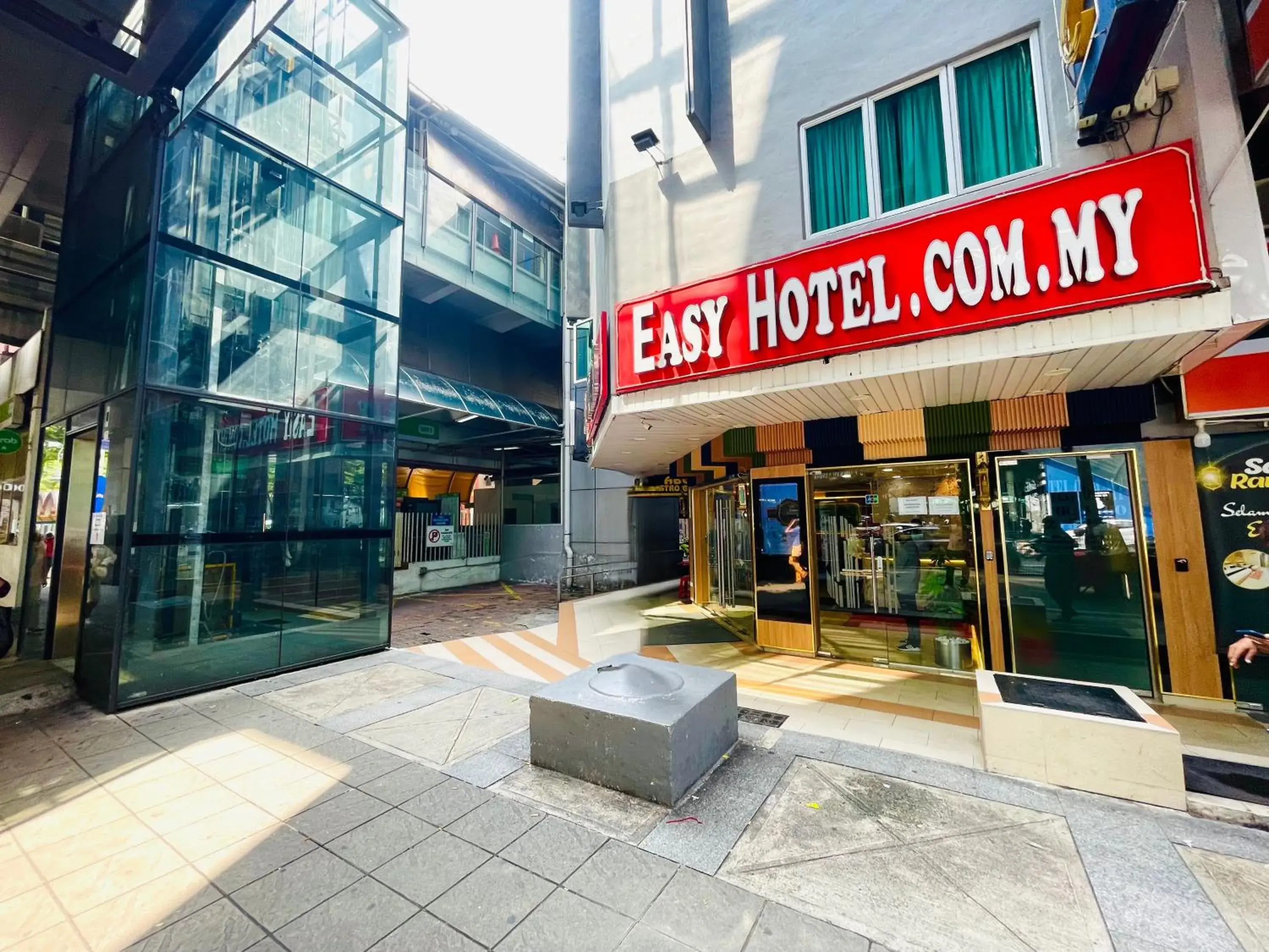 Property building in EASSY Hotel KL Sentral Property building in EASSY Hotel KL Sentral