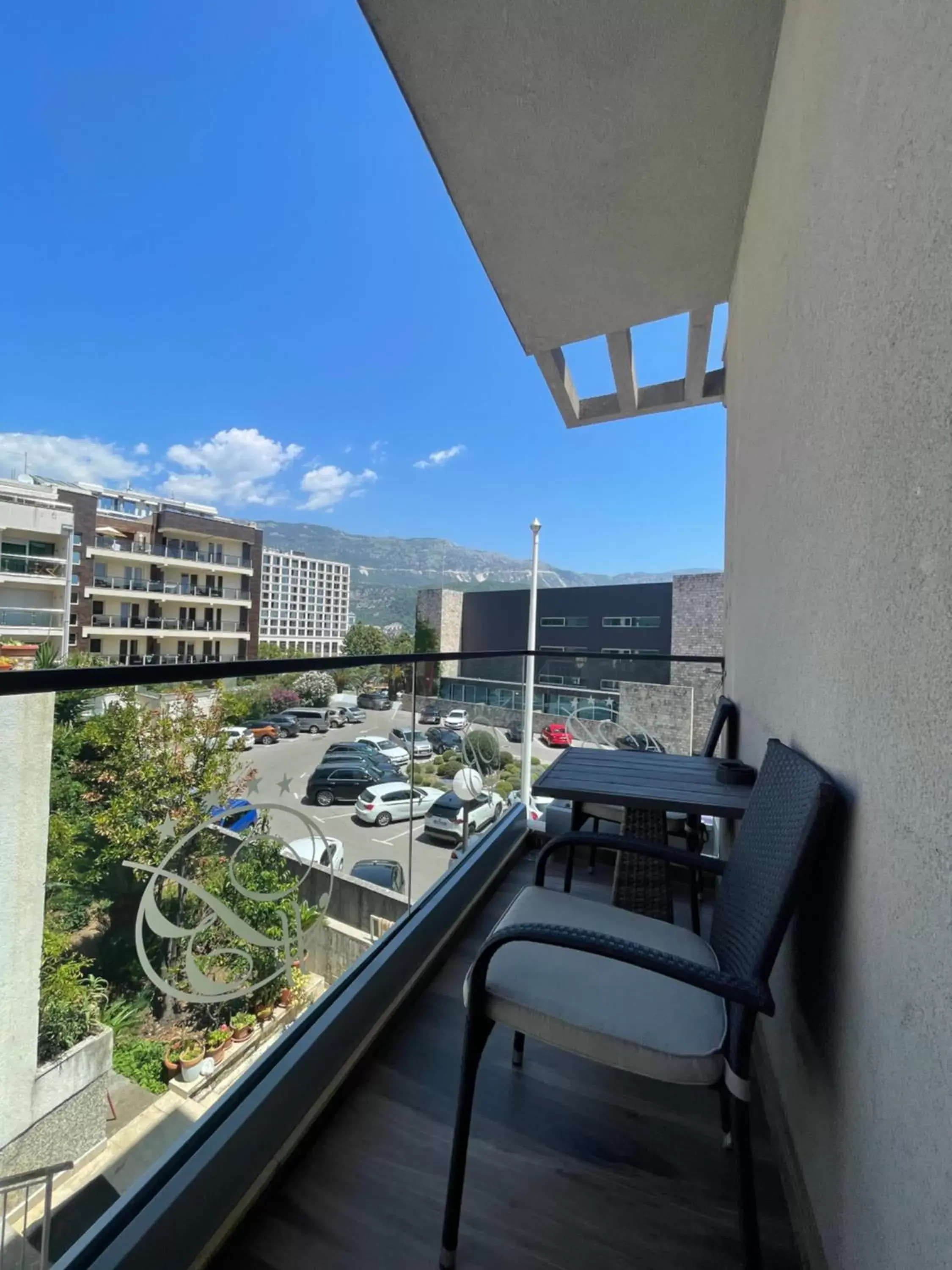 Balcony/Terrace in Hotel Butua Residence