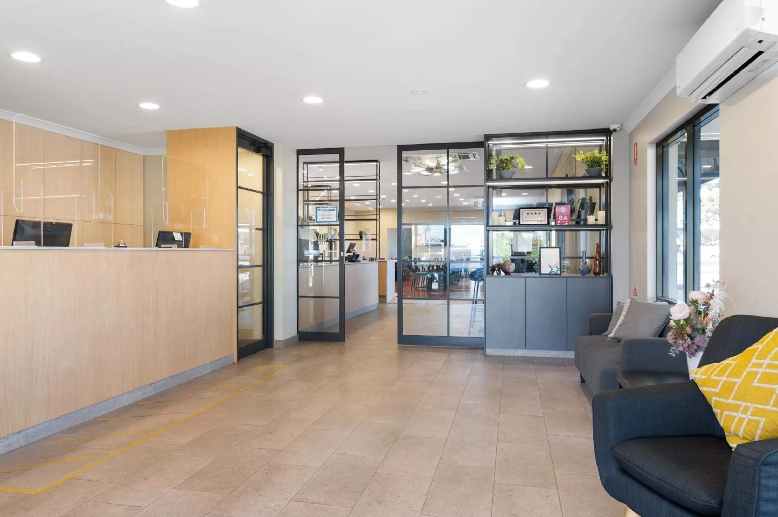 Lobby or reception in The View On Hannans Kalgoorlie